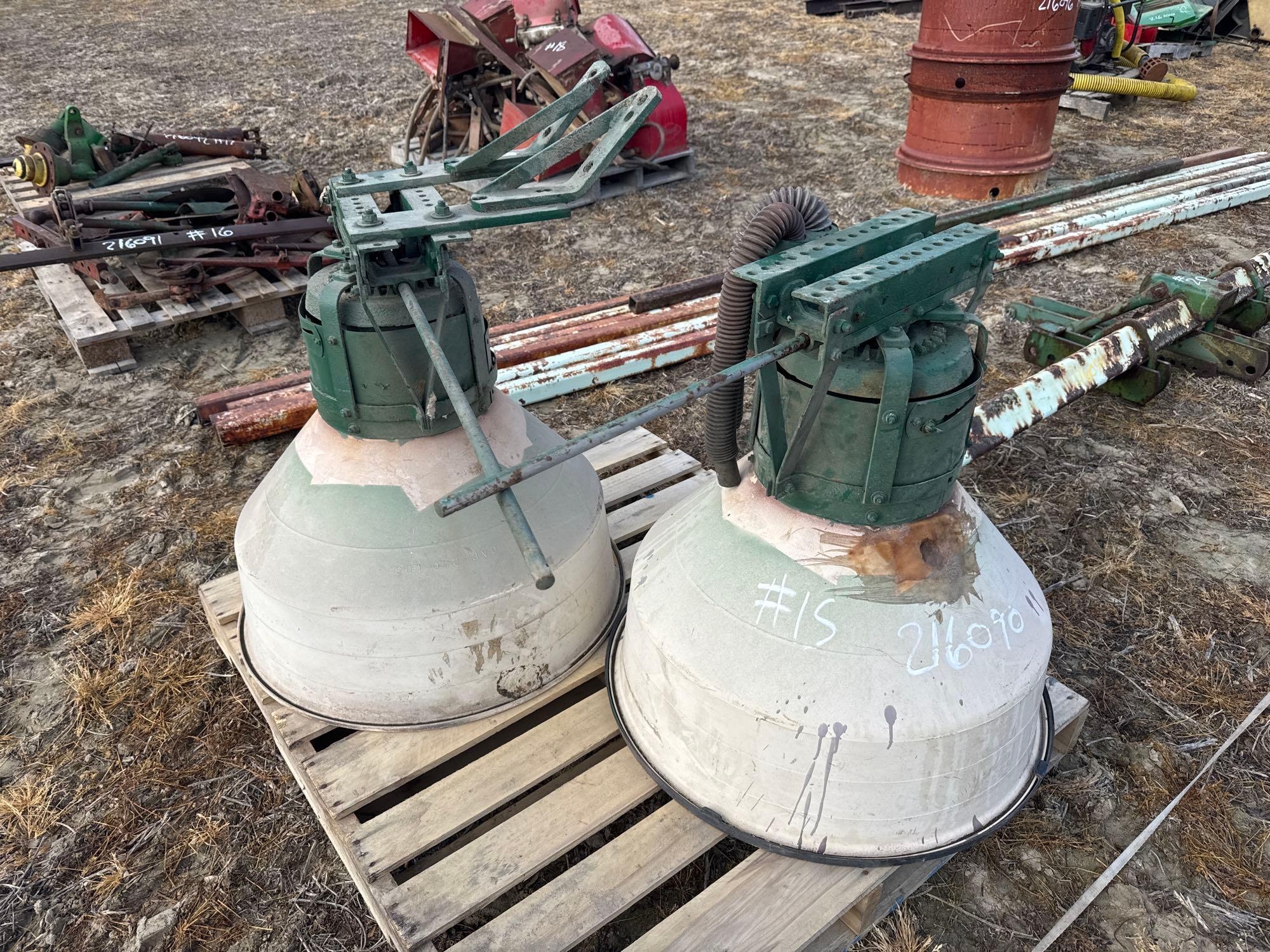 (2) COLE FERTILIZER DISTRIBUTORS (A64278)