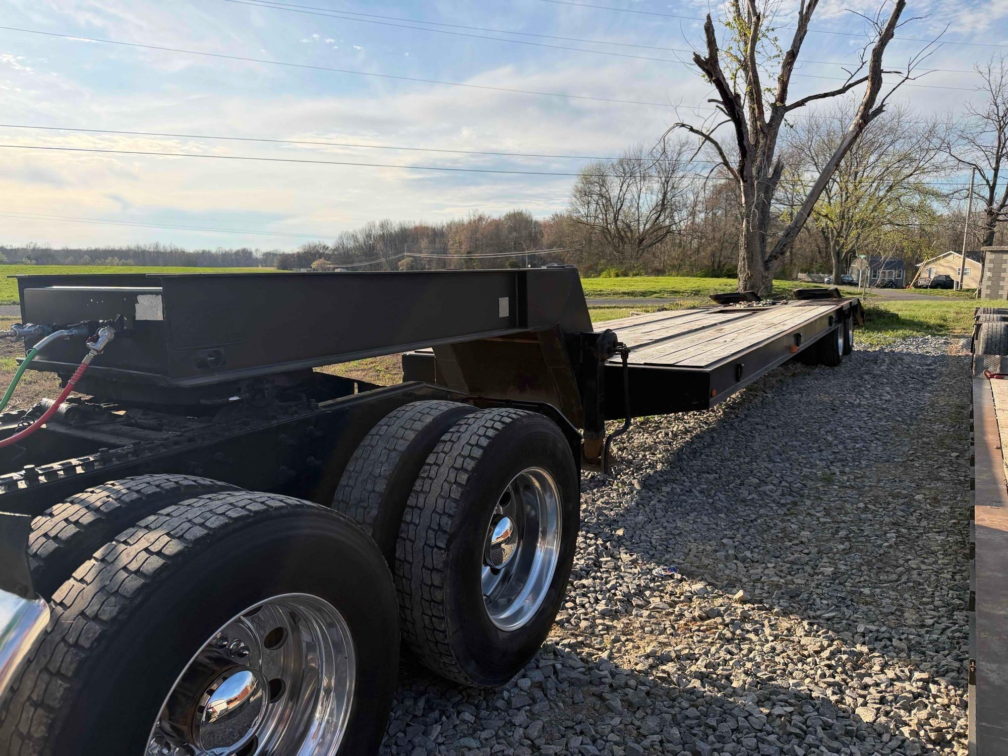 2001 Witzco Challenger 35 Ton Lowboy Trailer, VIN # 1W8B21D261S000473 (A65563)