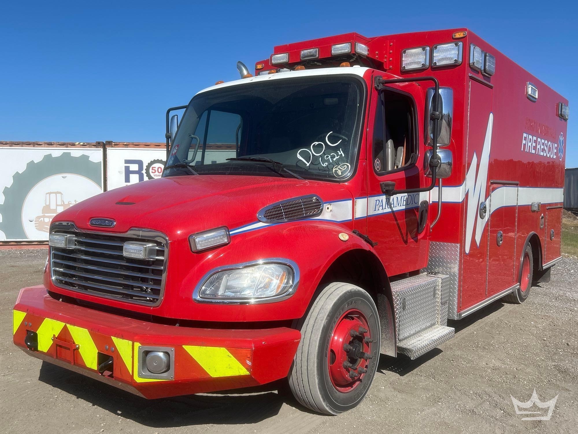 2016 Freightliner M2 106 Ambulance (A59230)