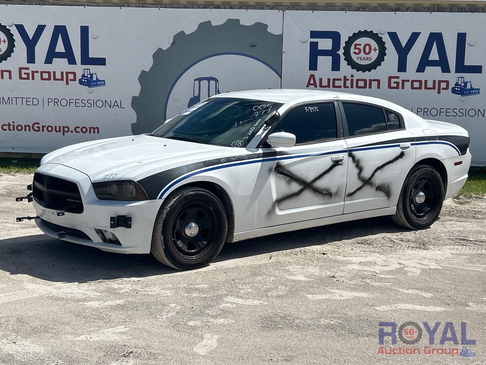 2014 Dodge Charger Sedan (A48082)
