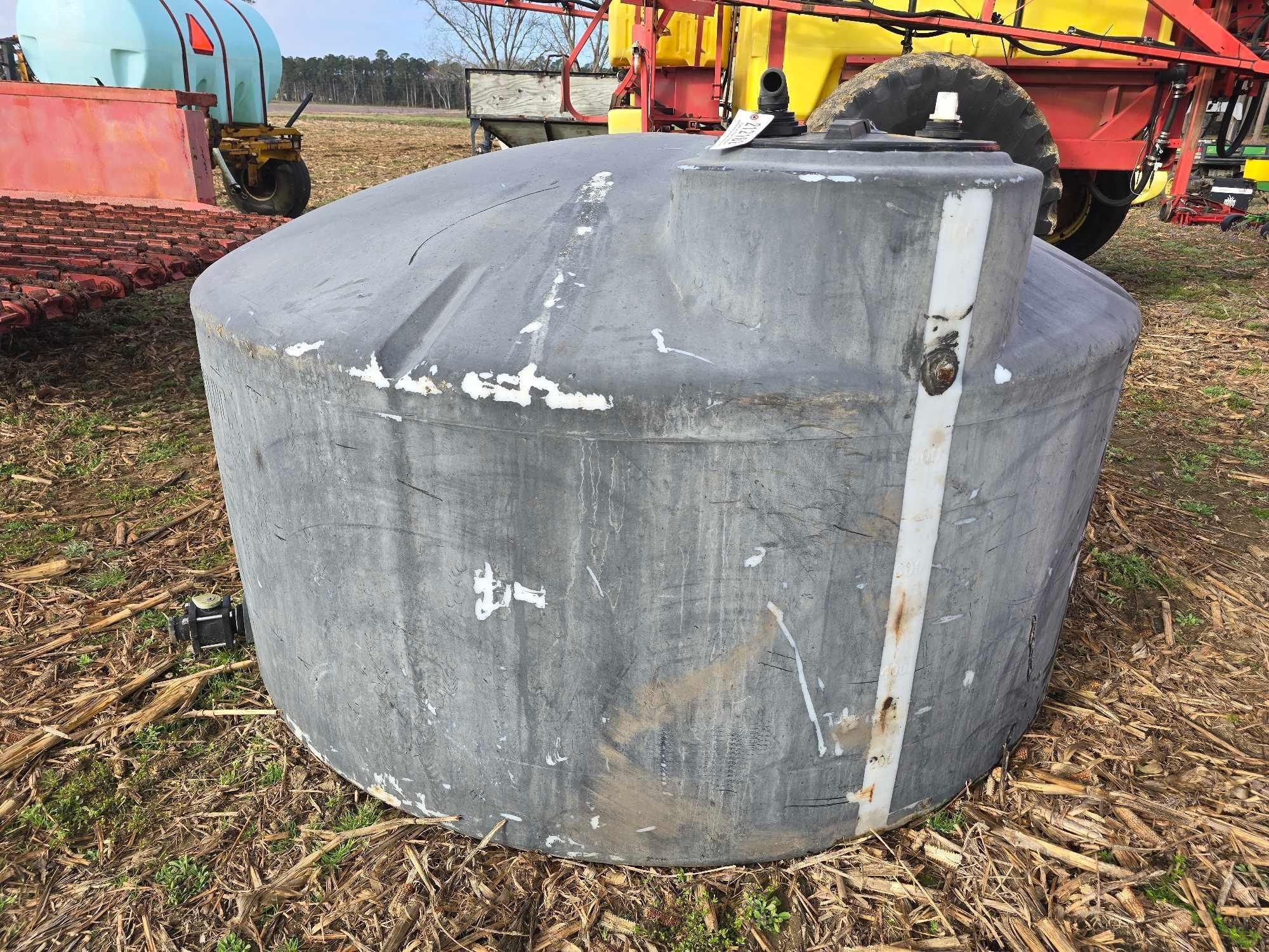 1100 GALLON POLY FLAT BOTTOM STORAGE TANK (A63291)