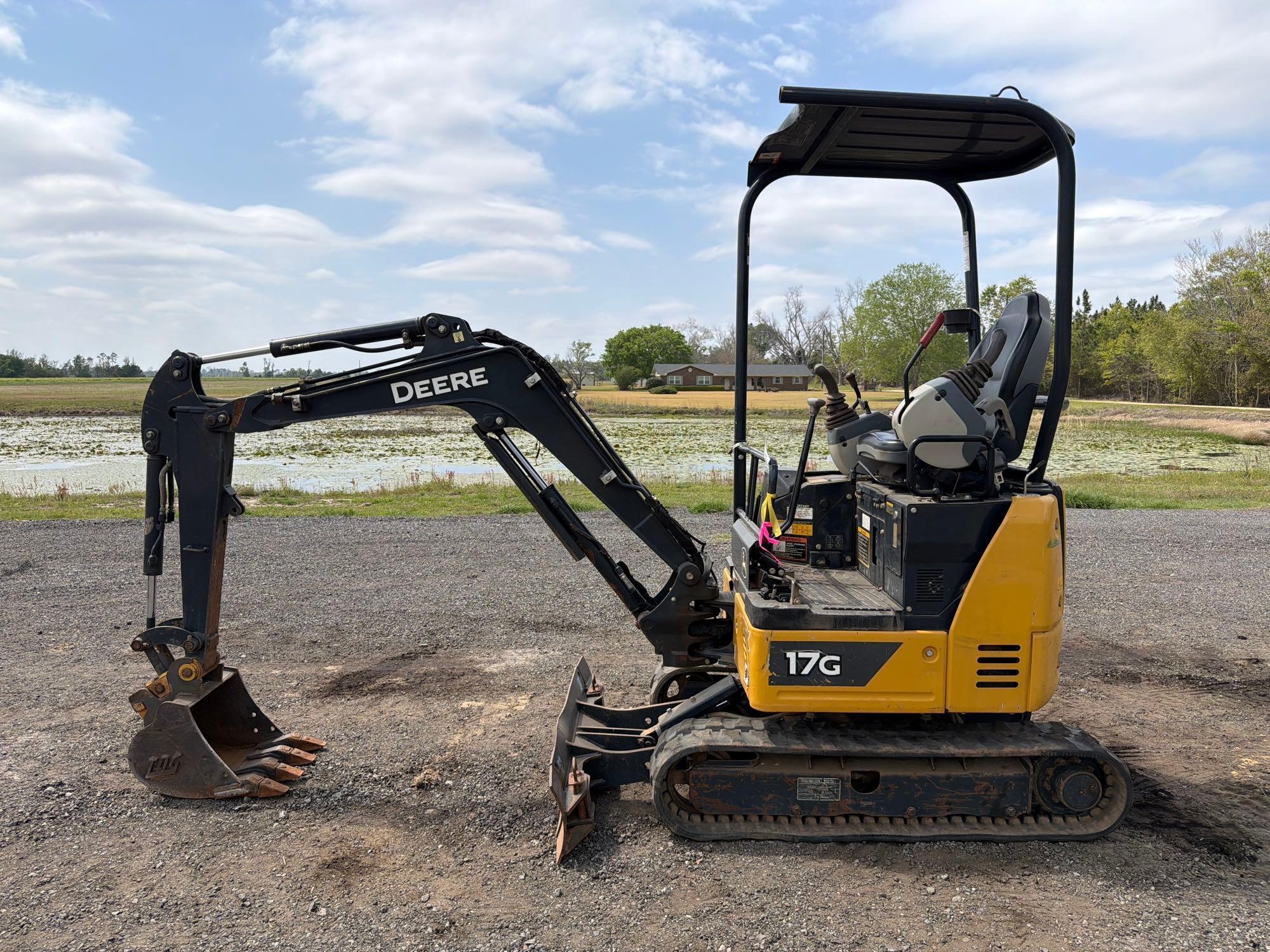 2022 JOHN DEERE 17G EXCAVATOR (A63276)