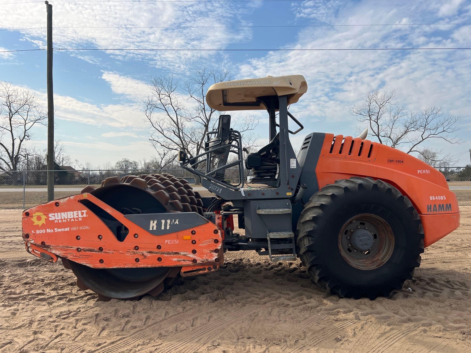 2016 HAMM H11IXP PADFOOT ROLLER (A62129)