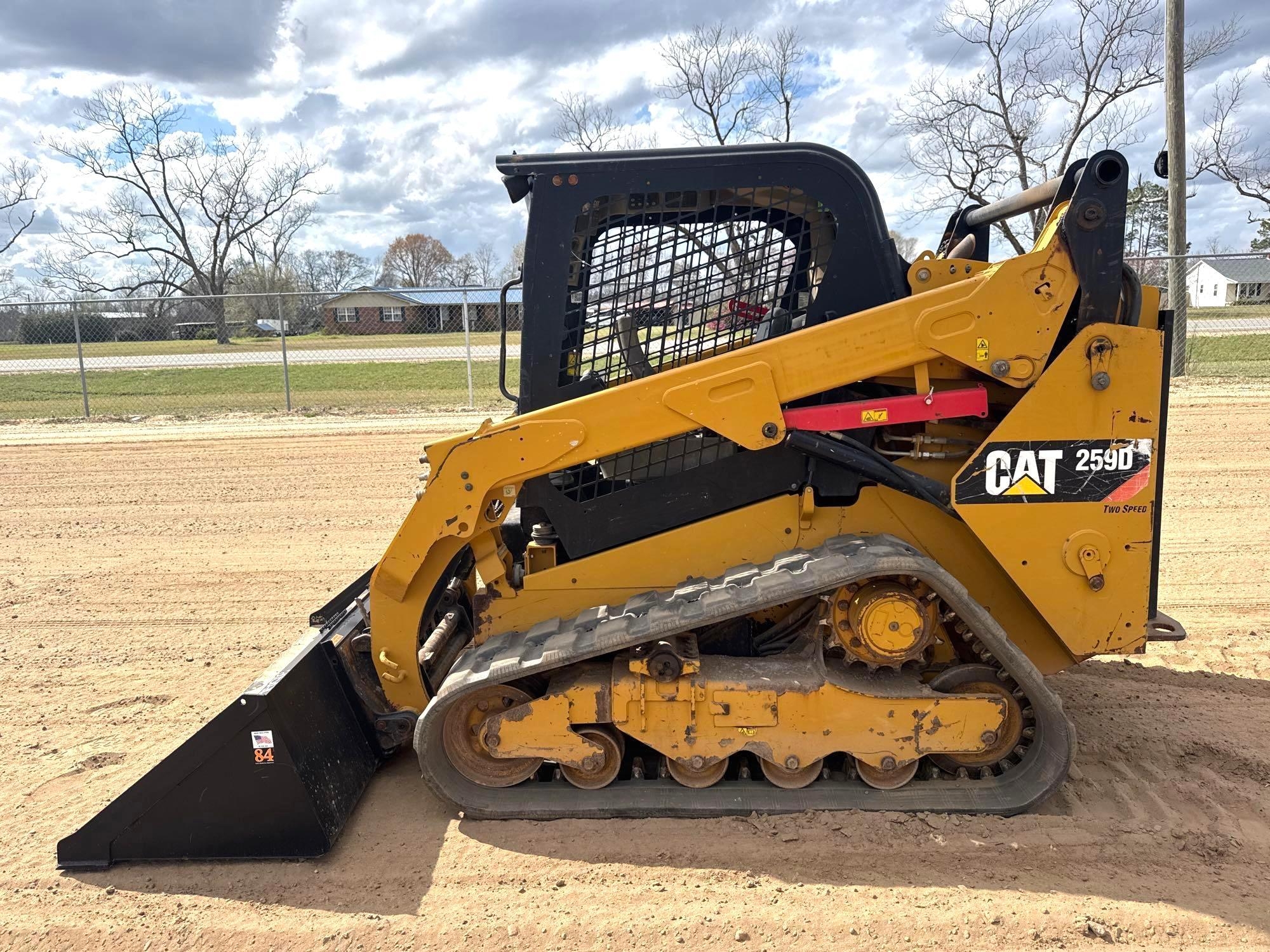 CATERPILLAR 259D SKID STEER (A64279)