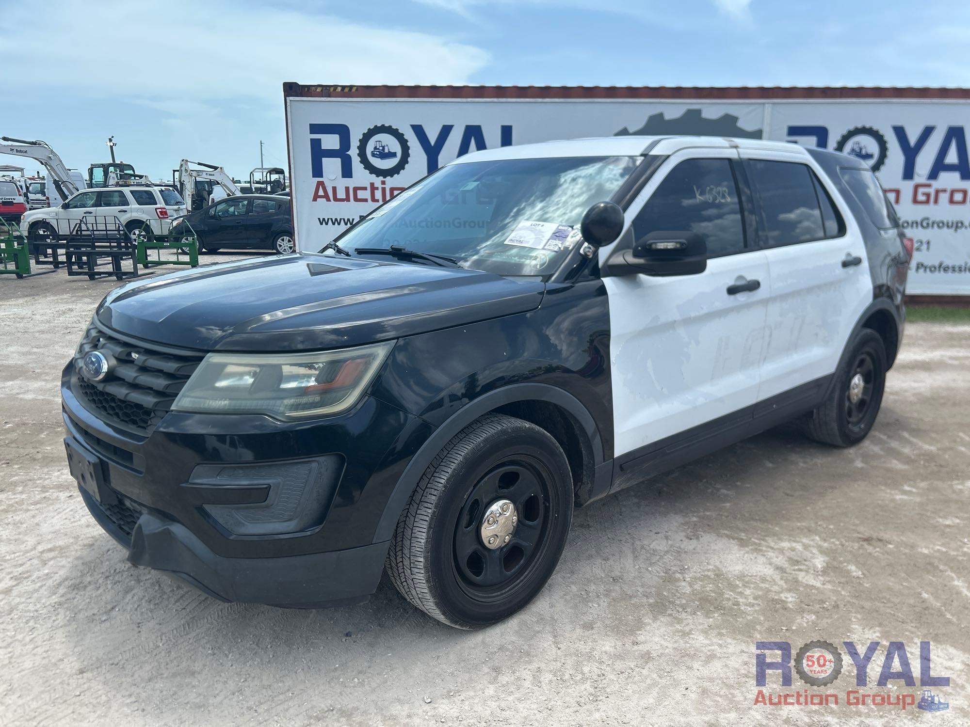 2016 Ford Explorer AWD SUV (A46684)