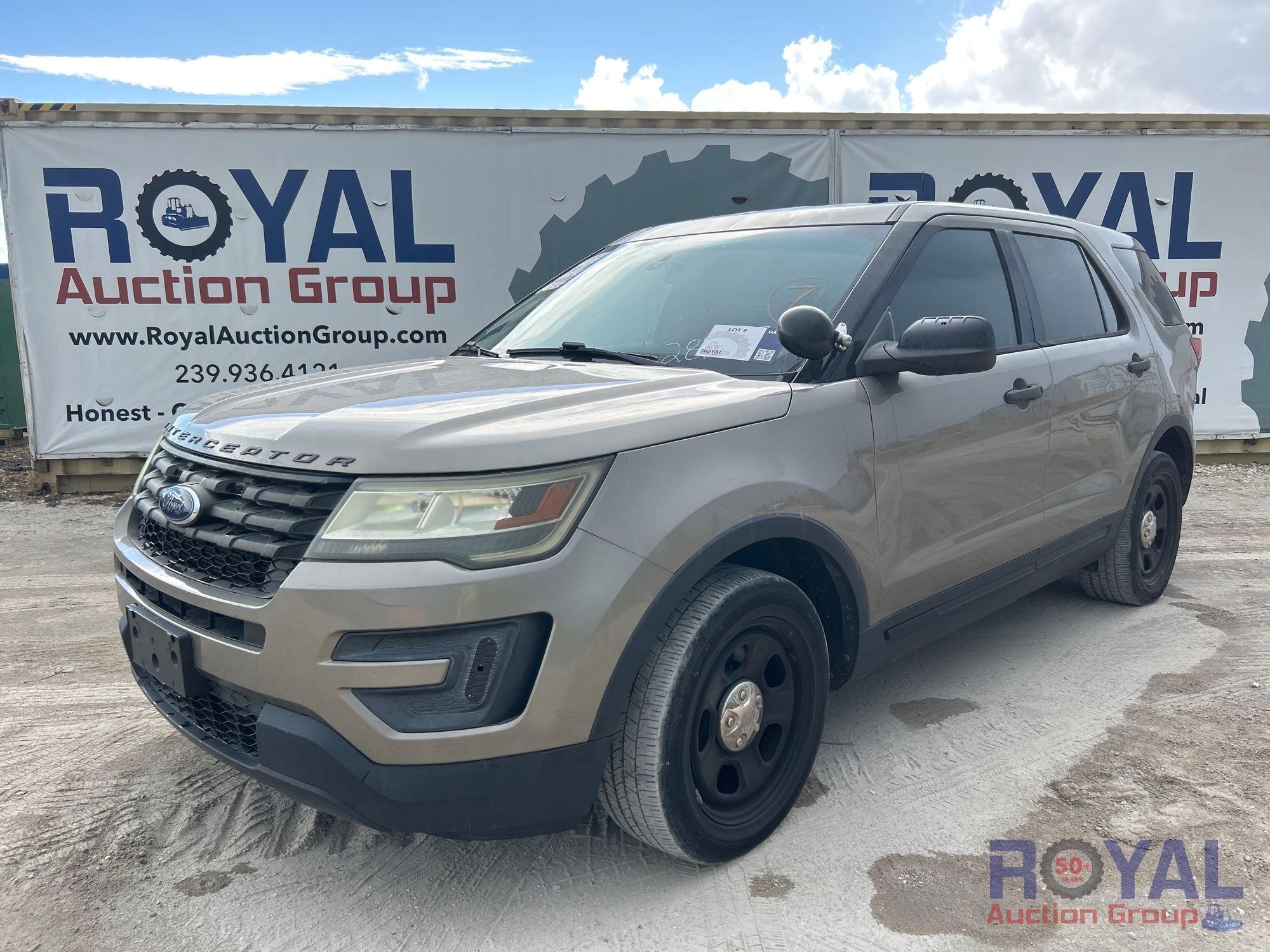 2016 Ford Explorer AWD SUV (A46684)
