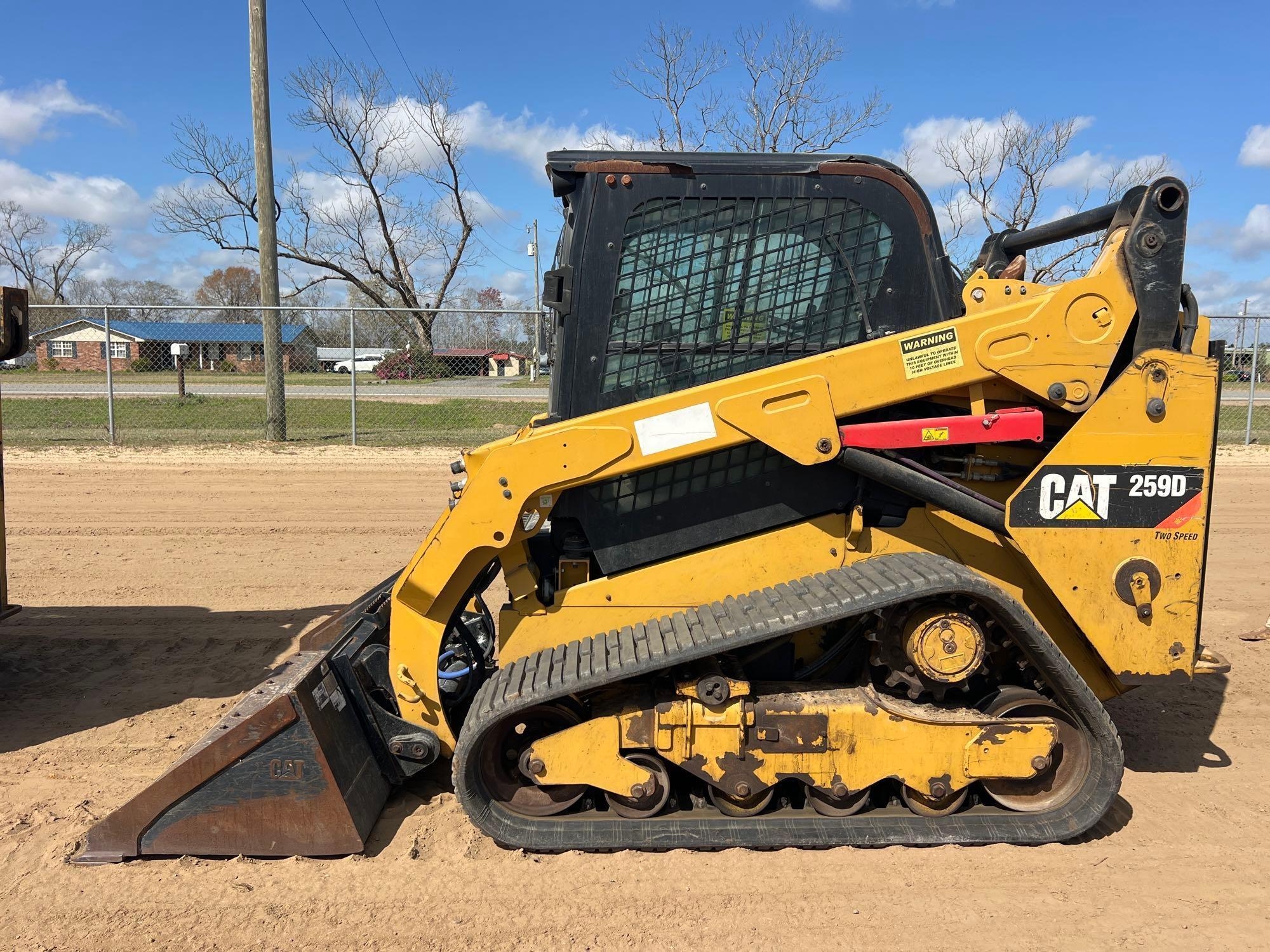 2018 CATERPILLAR 259D SKID STEER (A64279)