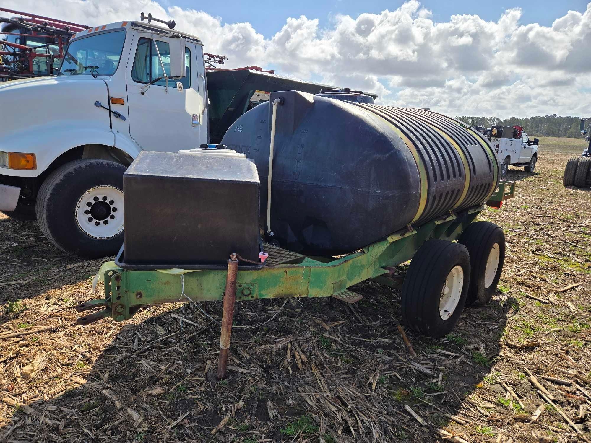 REDDICK 1000 GALLON POLY NURSE TANK (A63291)
