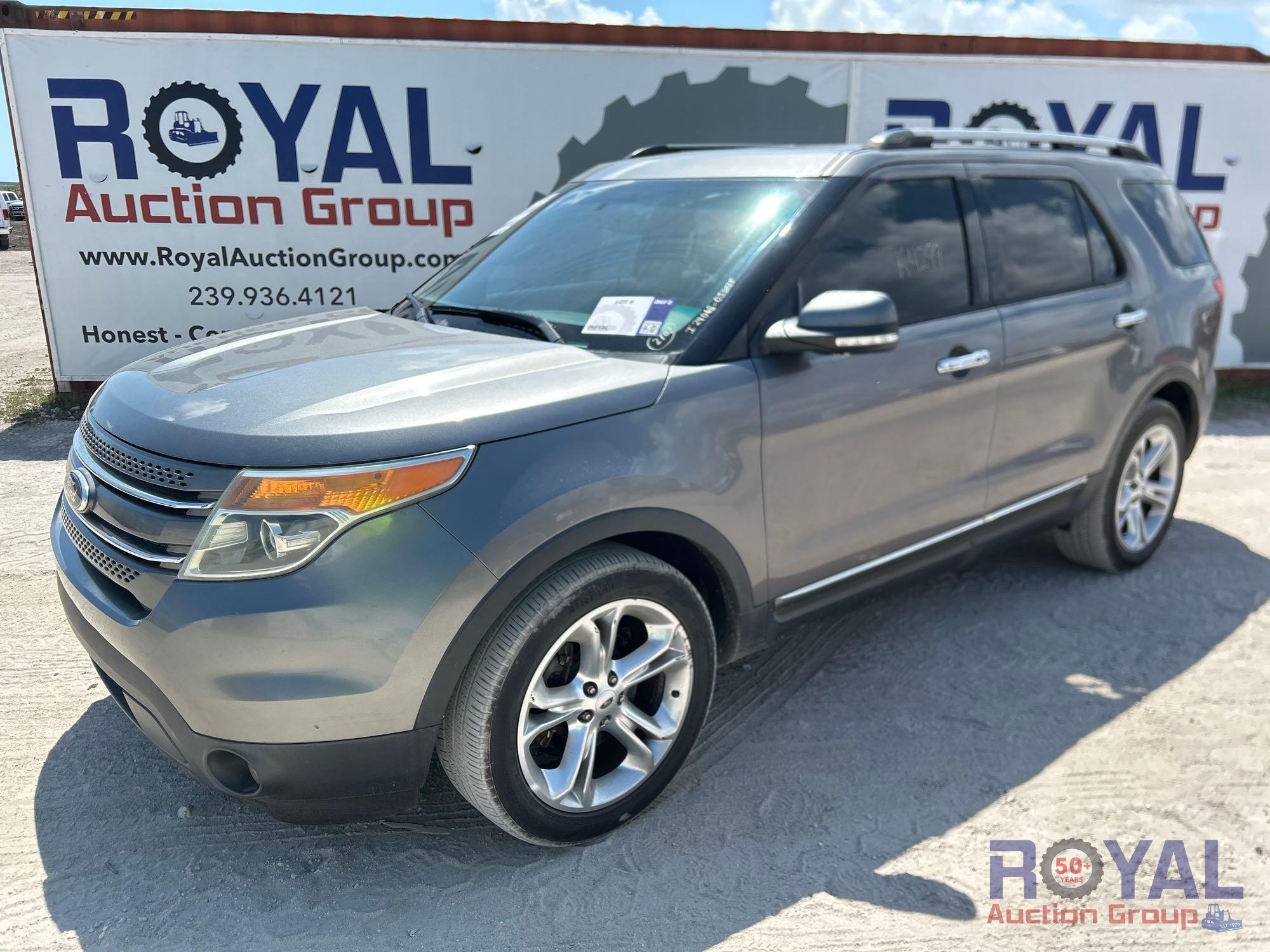 2014 Ford Explorer SUV (A46684)