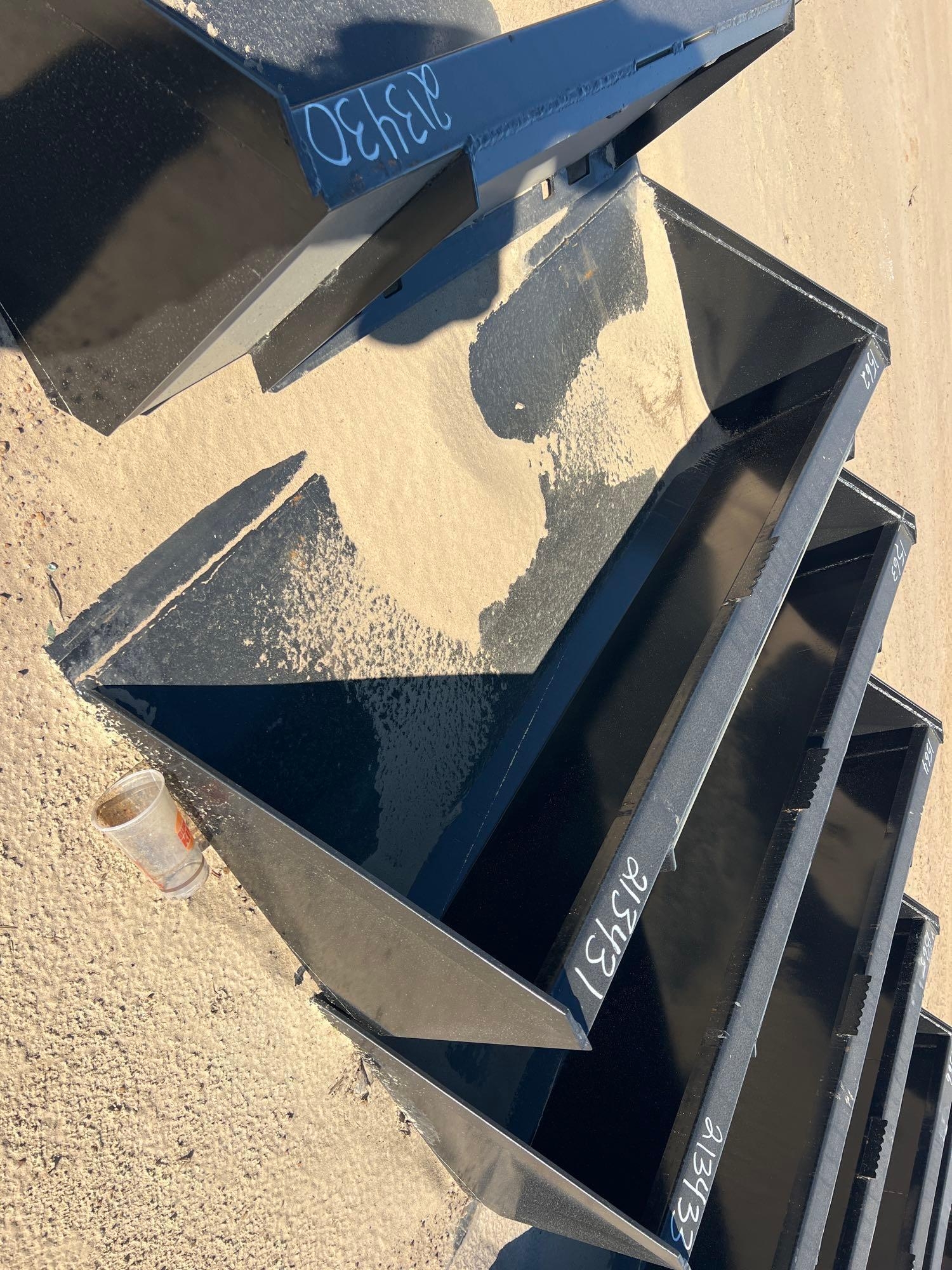 UNUSED SWICT 72" BUCKET (A64280)