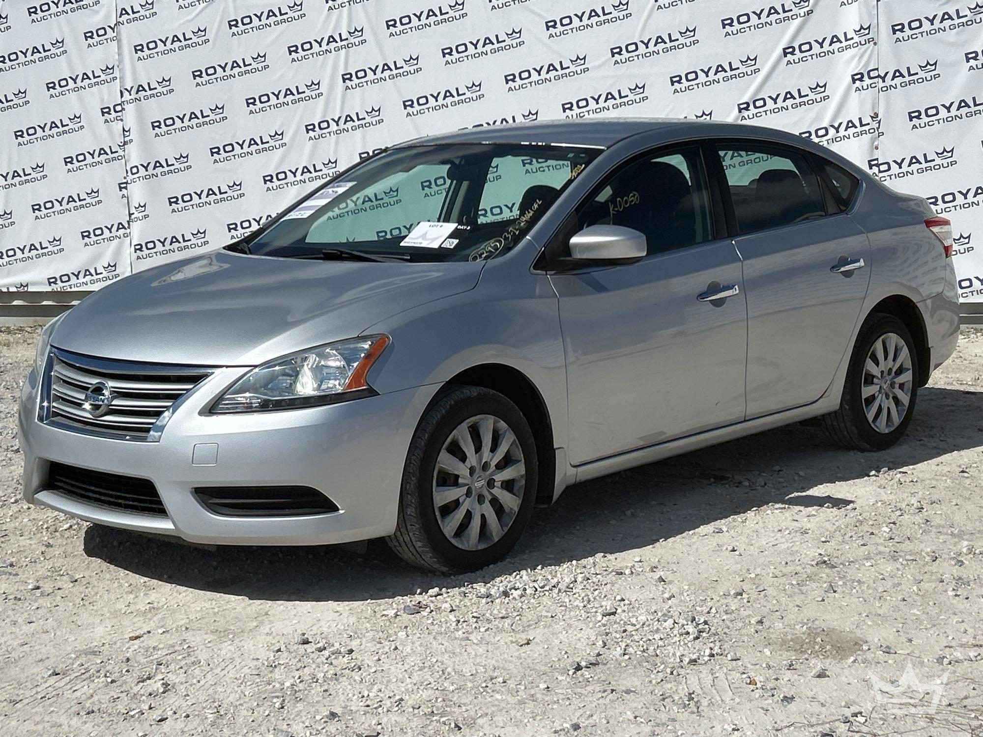 2015 Nissan Sentra Sedan (A61574)