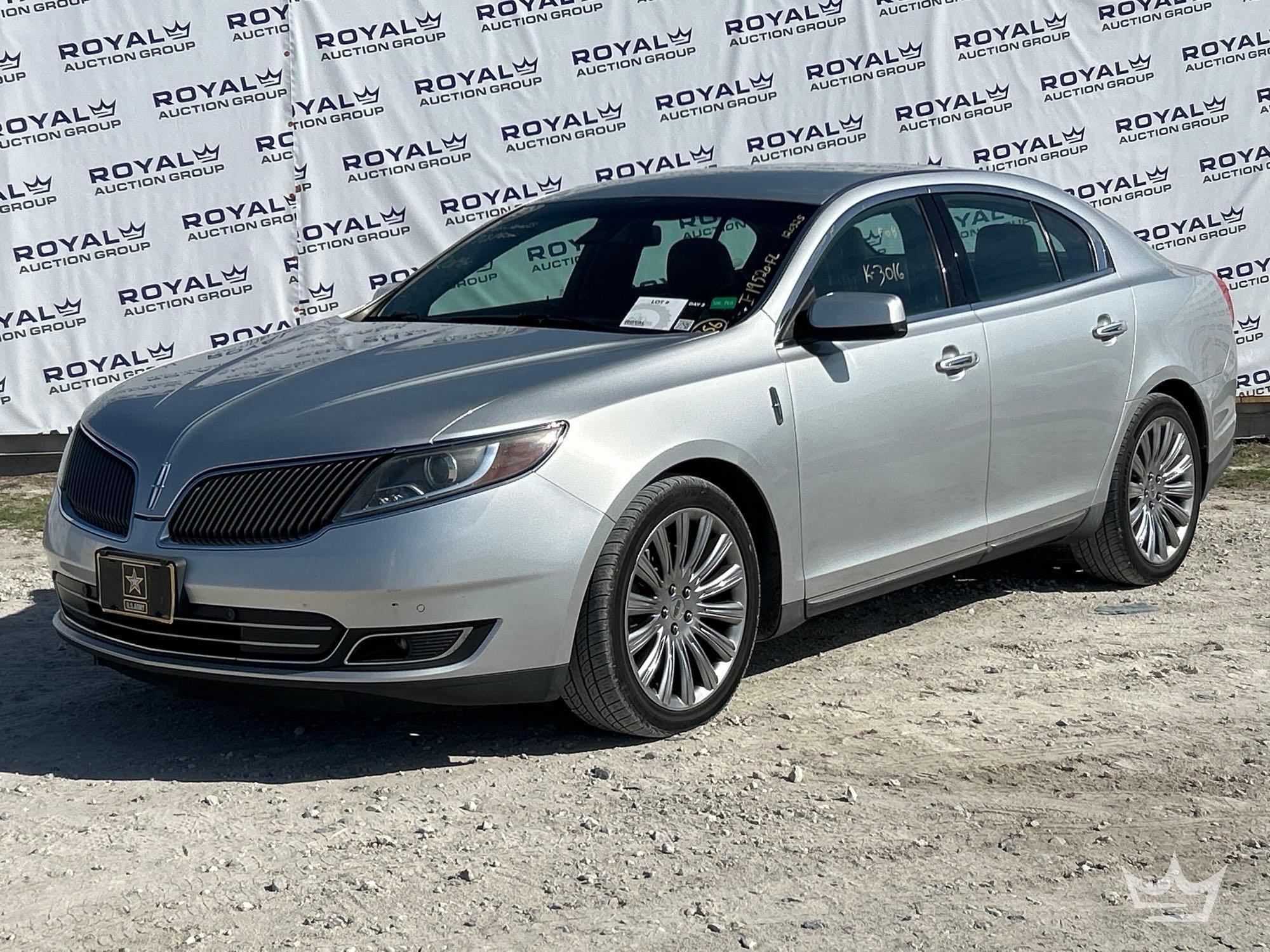 2014 Lincoln MKS Sedan (A61574)