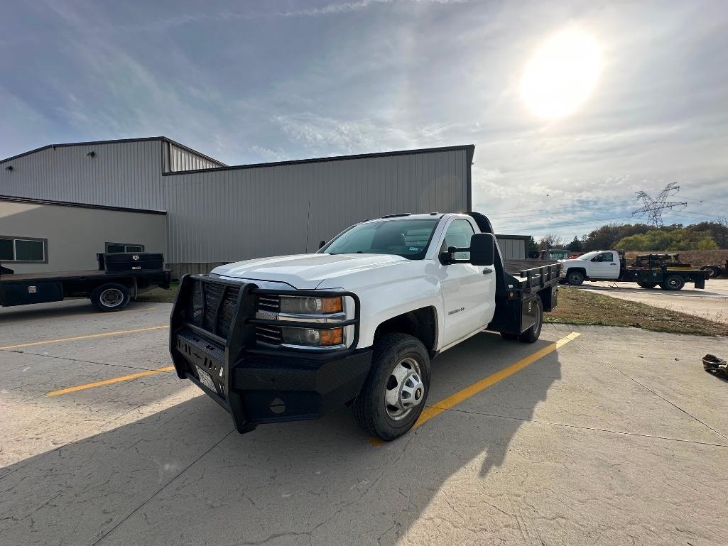 2015 Chevrolet 3500HD Flatbed Truck (A59213)