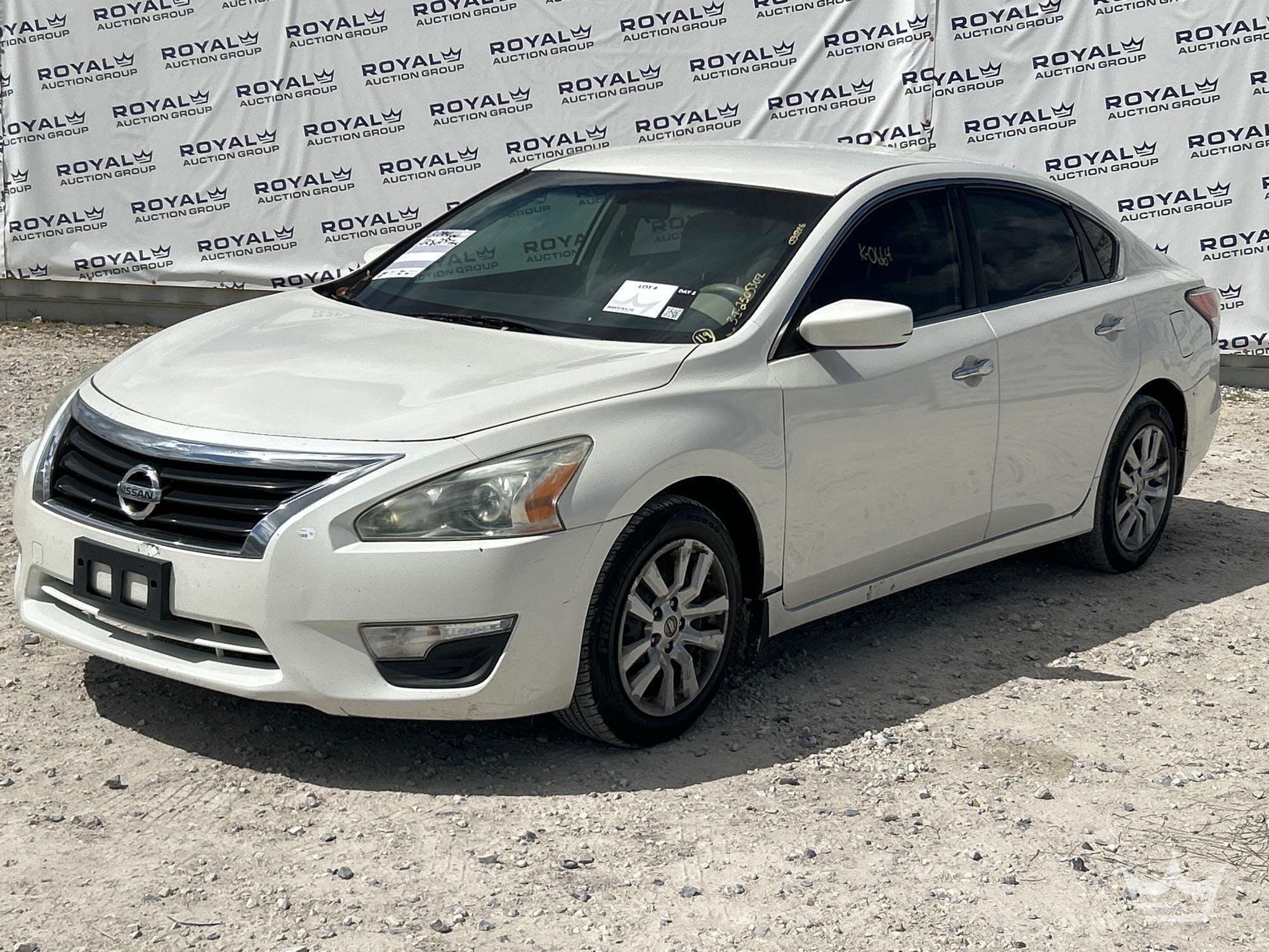 2014 Nissan Altima Sedan (A61574)