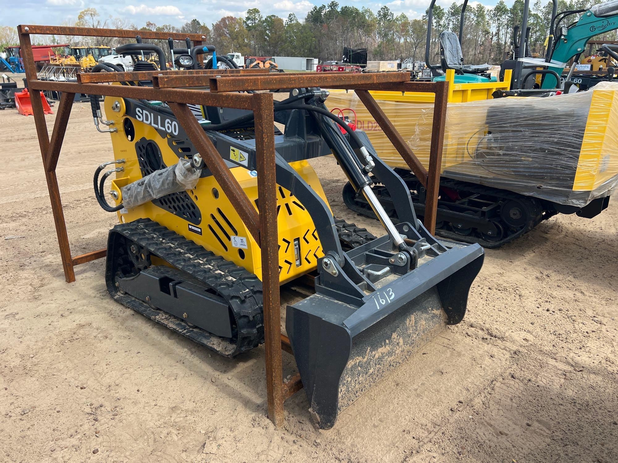 UNUSED SDLANCH SDLL60 STAND ON SKID STEER (A64280)