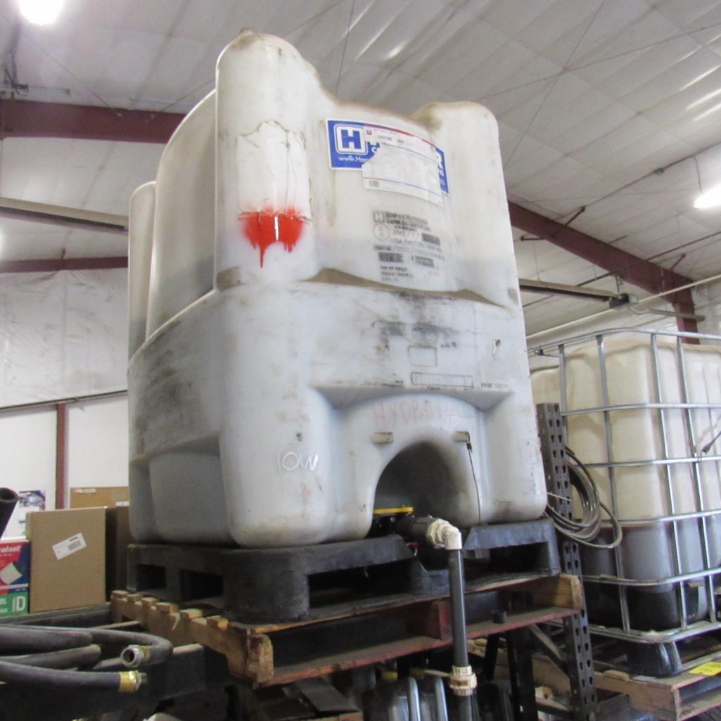 LOT: (200 approx.) Gallons of Chevron Delo TorqForce SAE 10W Hydraulic Oil (A59076)