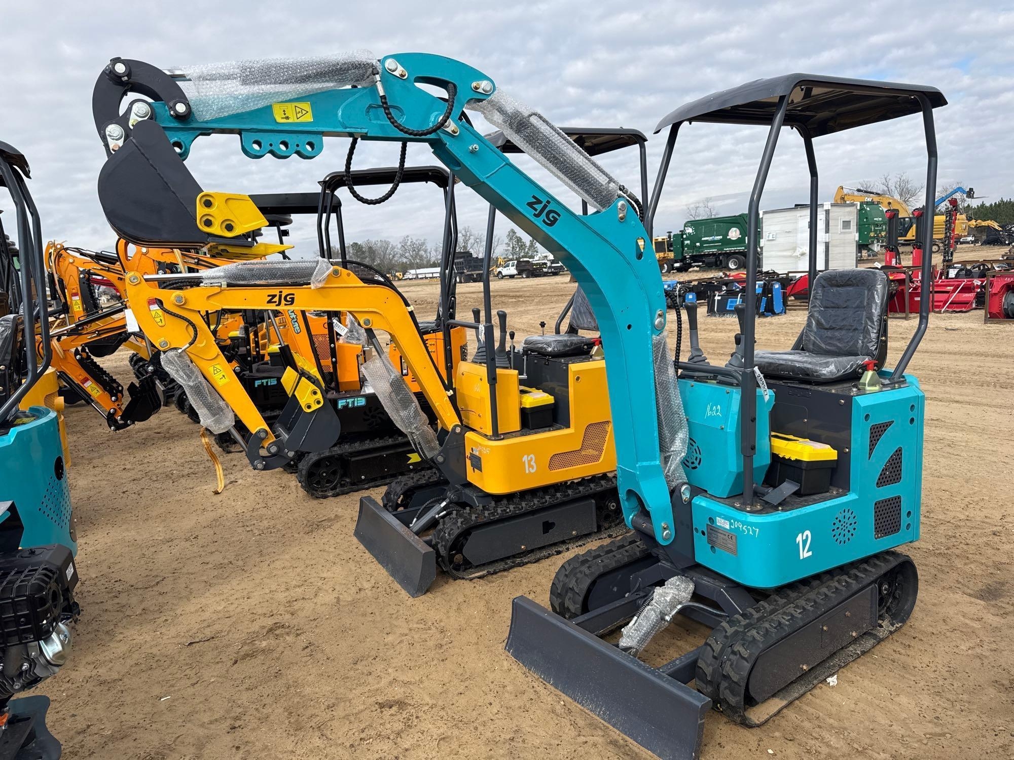 UNUSED ZJG ZJ-12 EXCAVATOR (A60430)