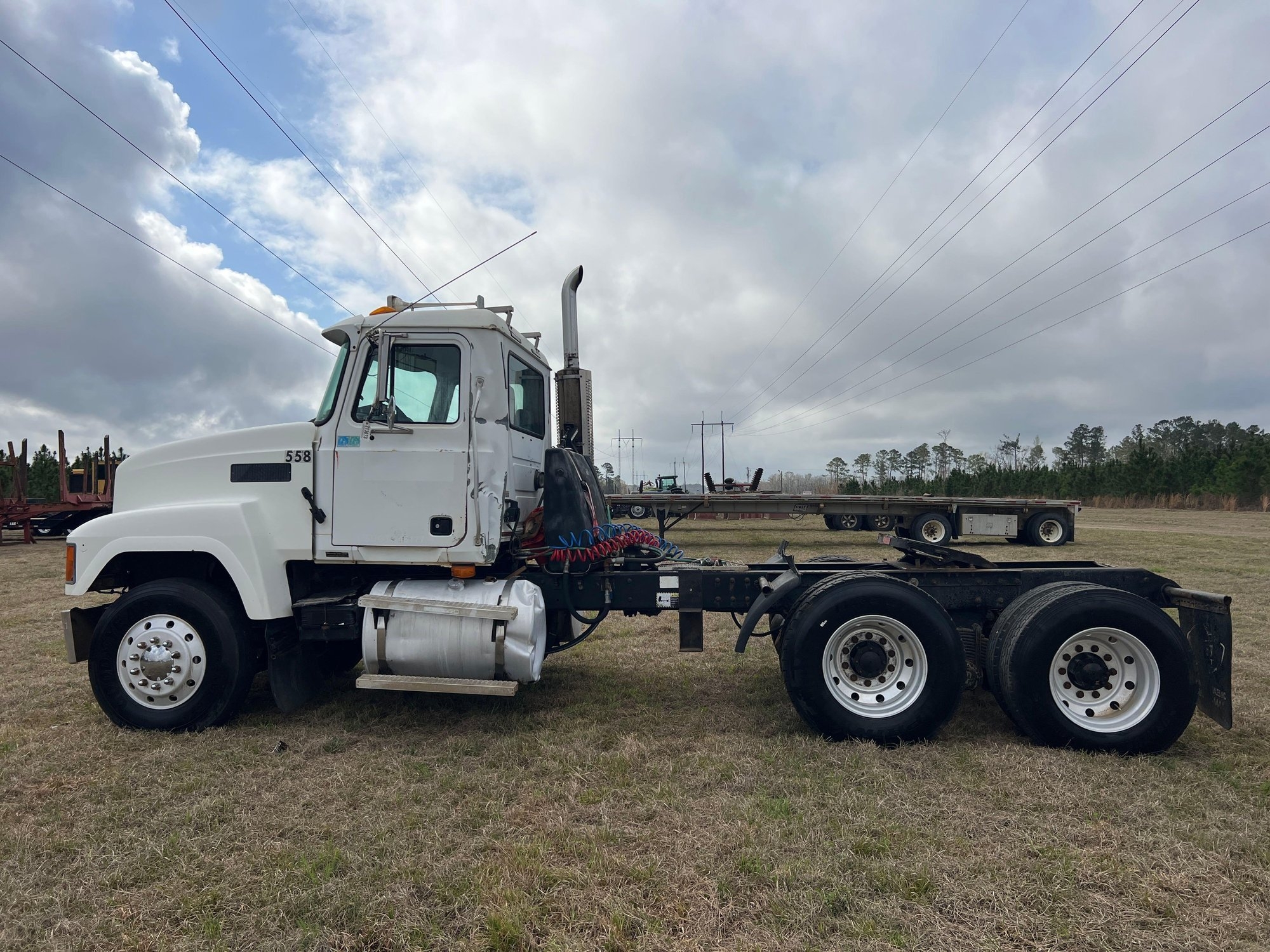 2001 MACK CH613 T/A DAY CAB ROAD TRACTOR (A64276)