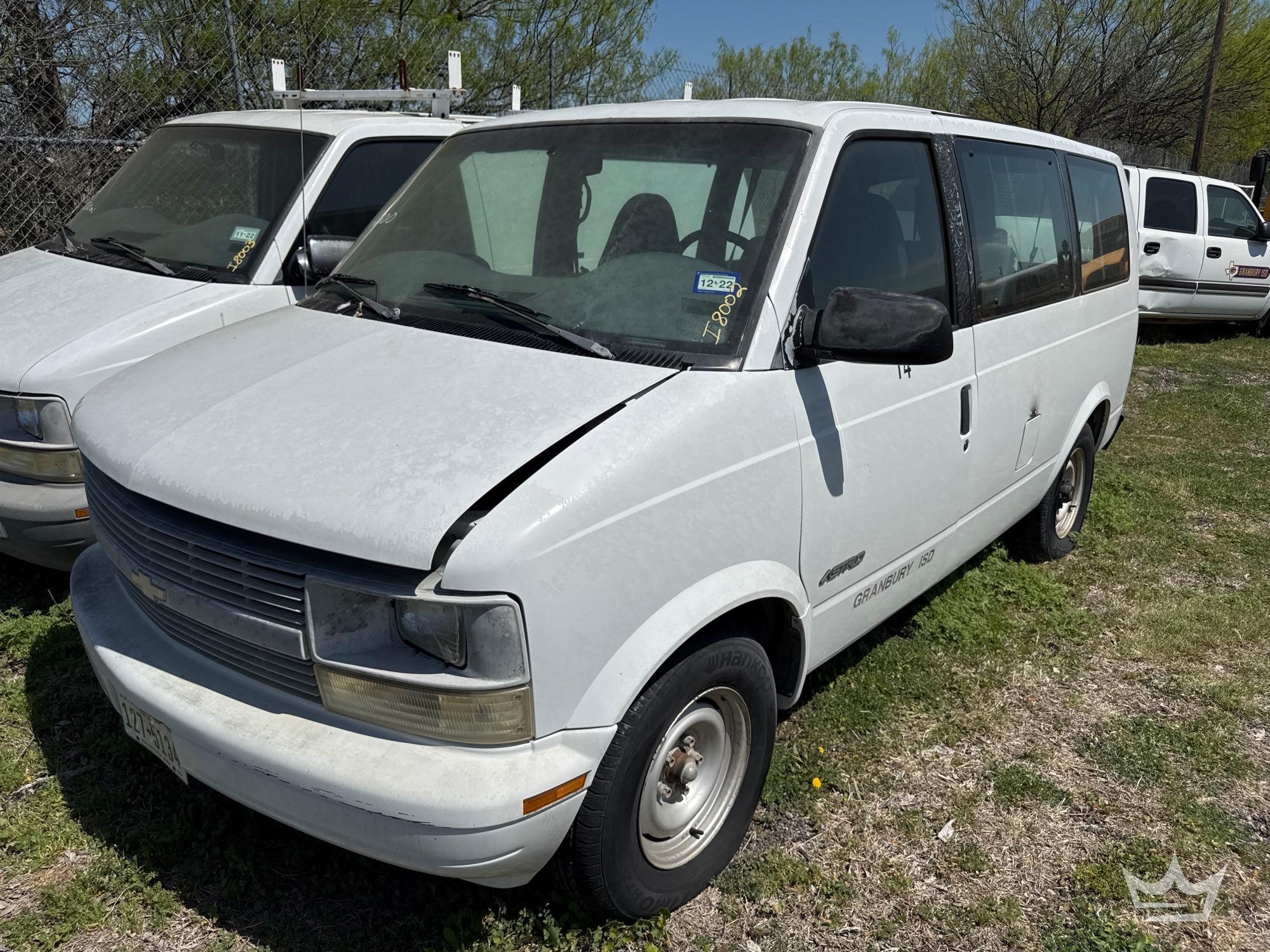 2000 Chevrolet Astro Passenger Van (A64194)