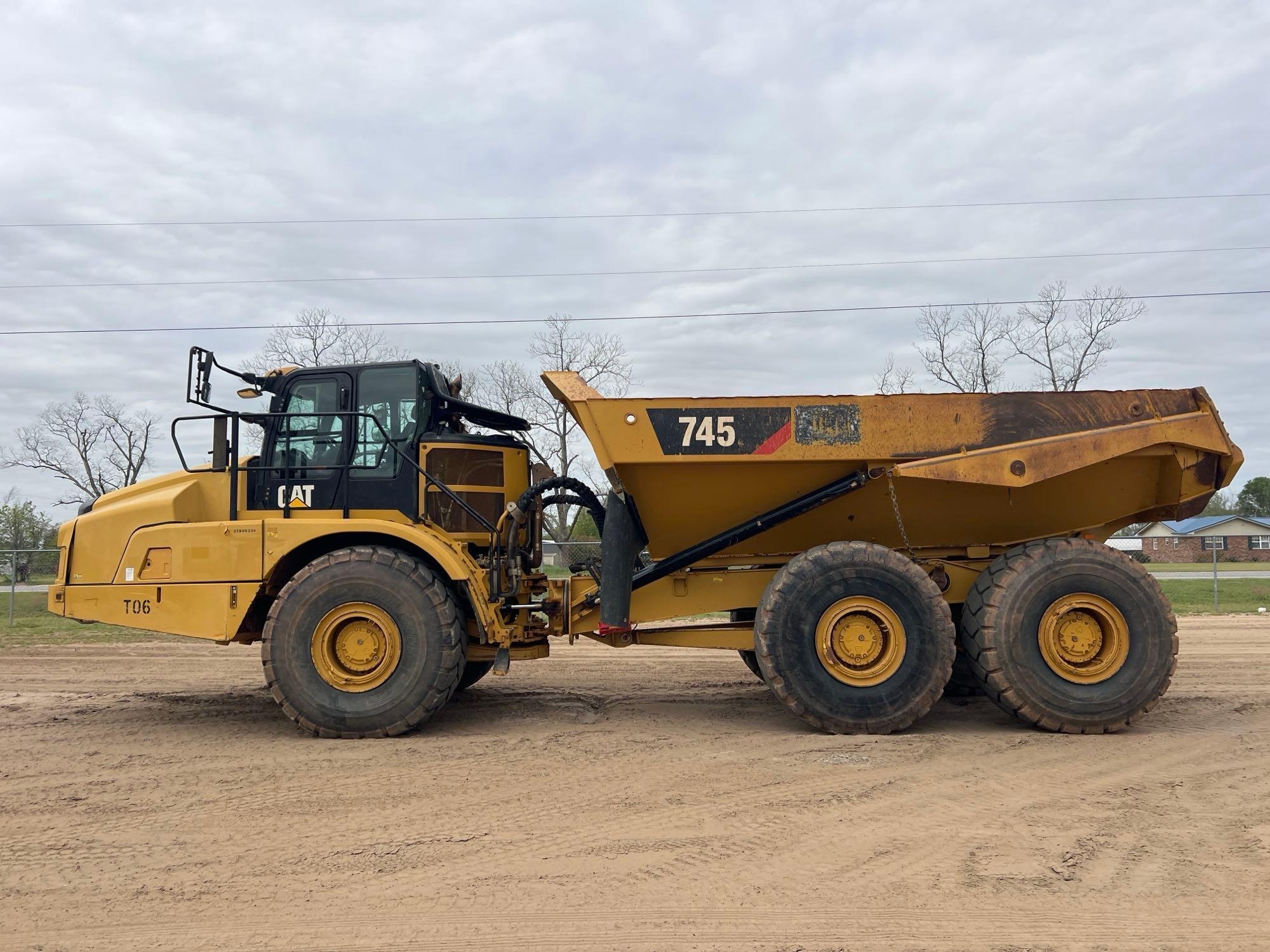 2017 CATERPILLAR 745 OFF ROAD DUMP TRUCK (A65053)