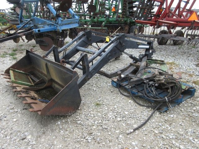 Memo 98 Loader with Brackets (A50514)