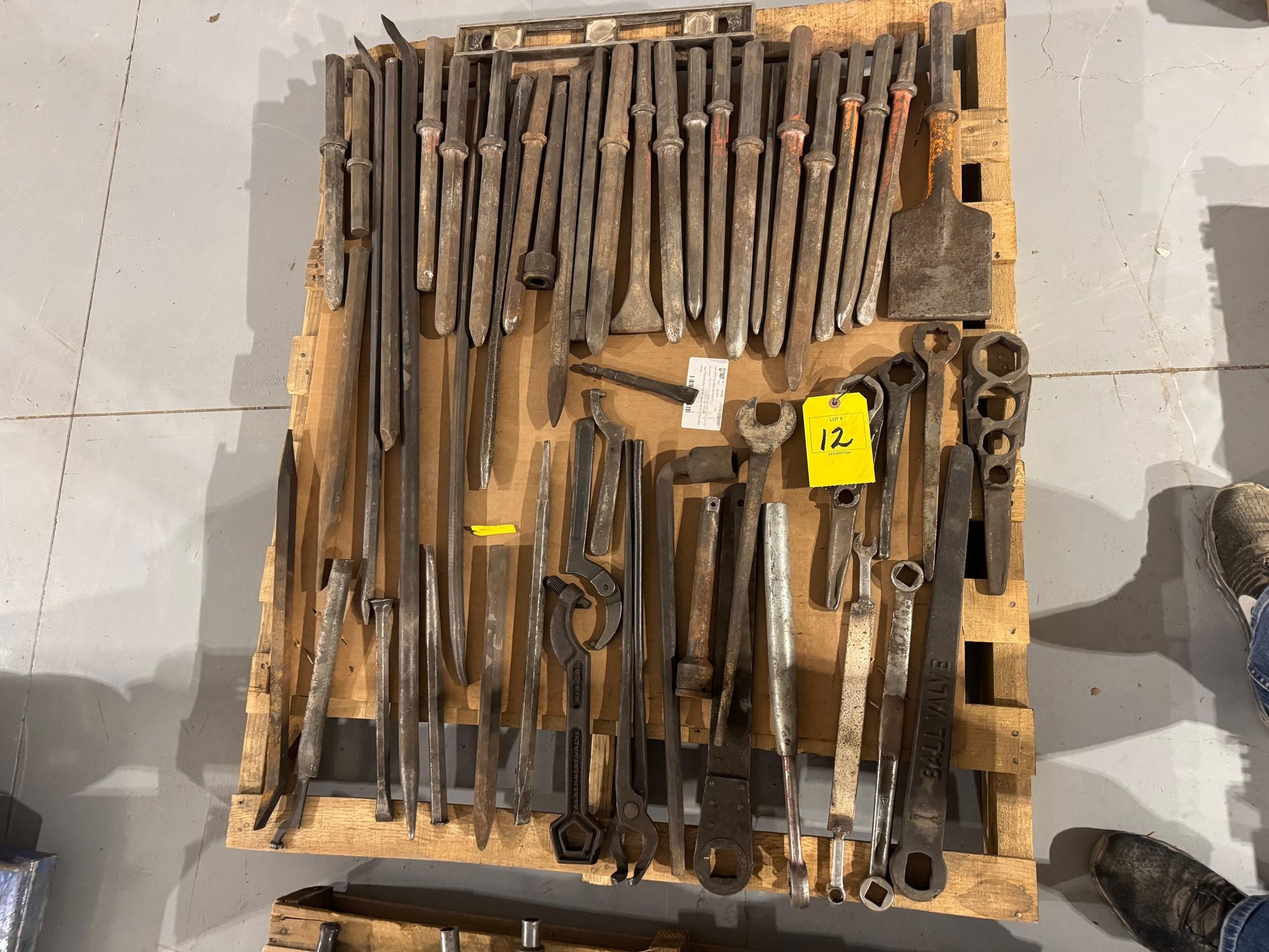 Lot 12- Lot of Jack Hammer Bits (A59213)