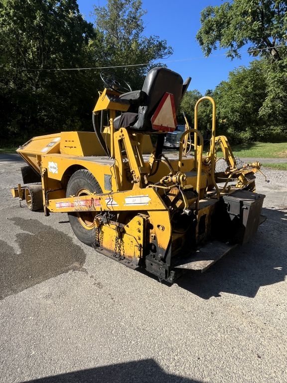 2001 Blaw-Knox PF 150 Paving Machine  (A62679)