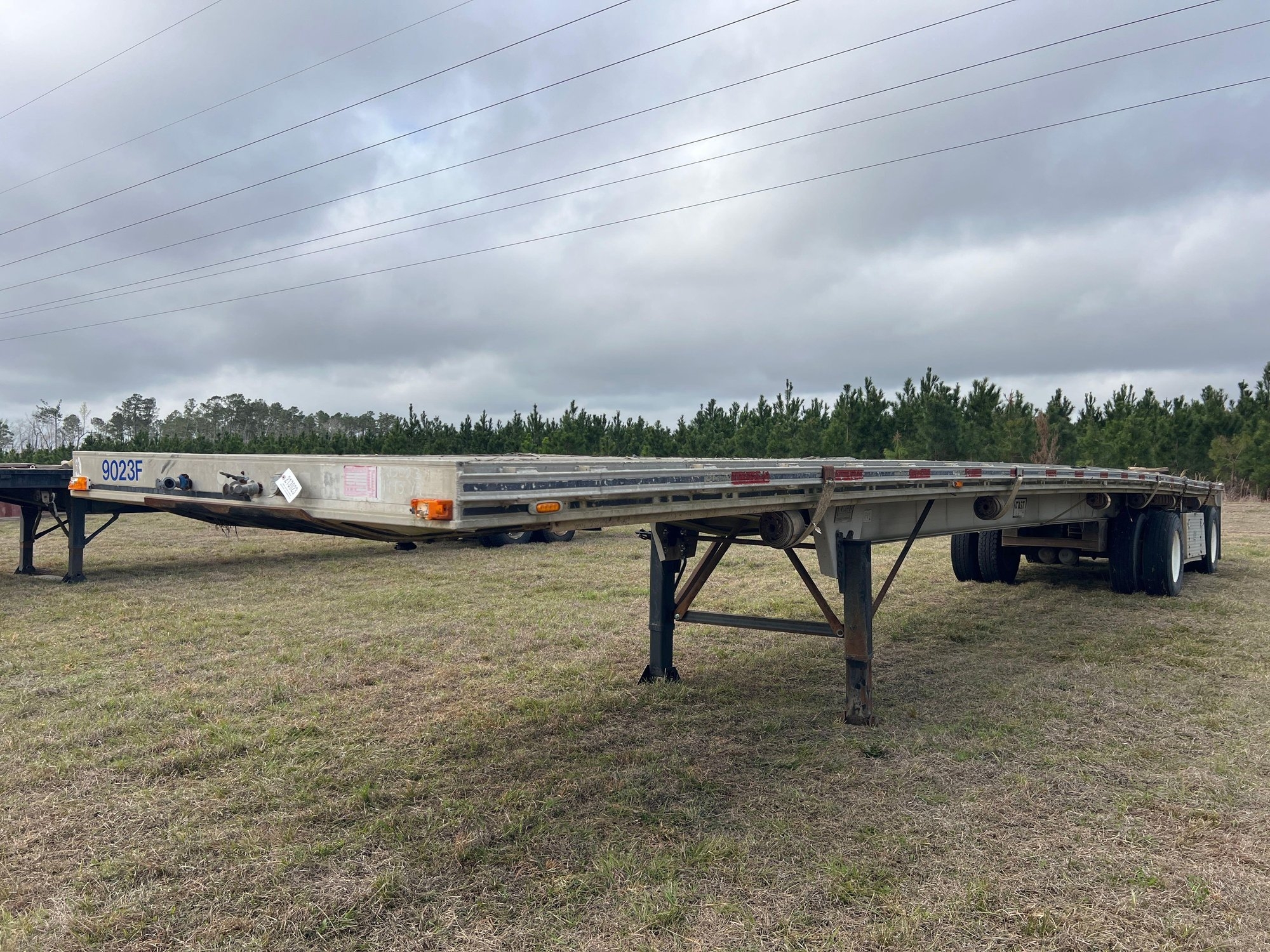 1993 EAST 102" X 48' SPREAD AXLE FLATBED TRAILER (A64276)