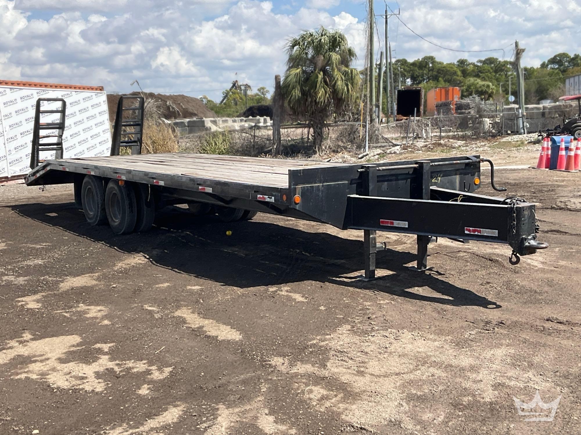 2005 Anderson 24ft T/A Dovetail Tag Trailer (A61573)