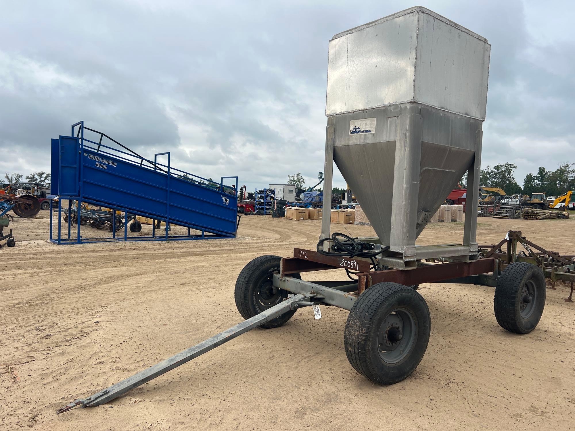 HYD LIVE STOCK FEEDER (A54756)