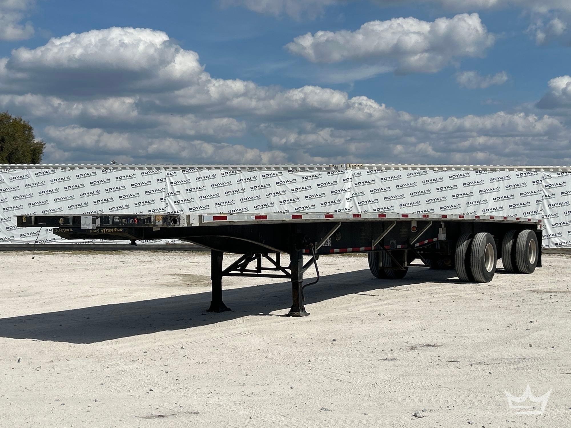 2002 48ft. T/A Flatbed Trailer (A61573)