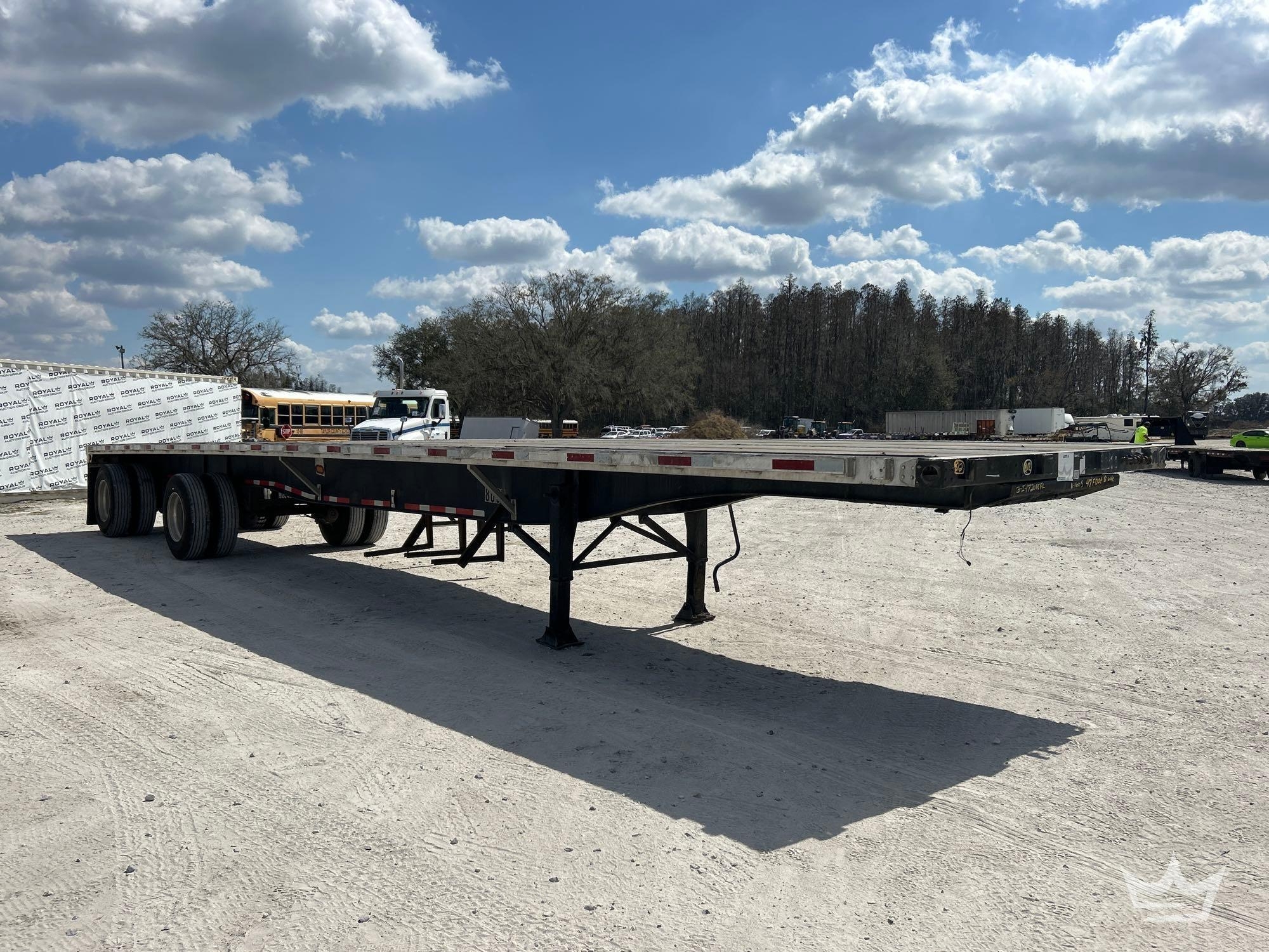 2002 48ft. T/A Flatbed Trailer (A61573)