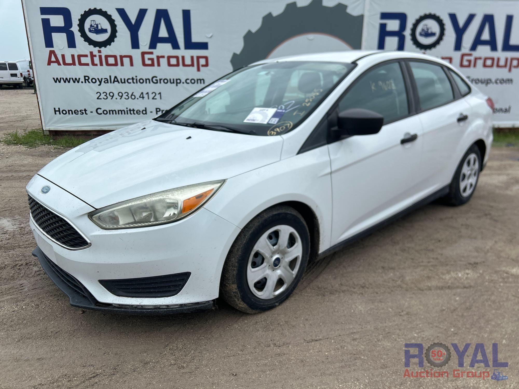 2015 Ford Focus Sedan (A46684)