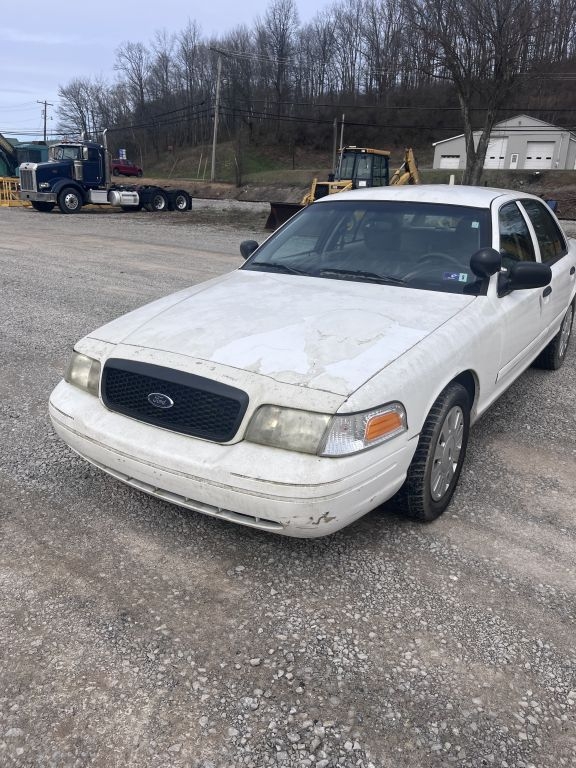 2010 Ford Crown Vic (A62679)