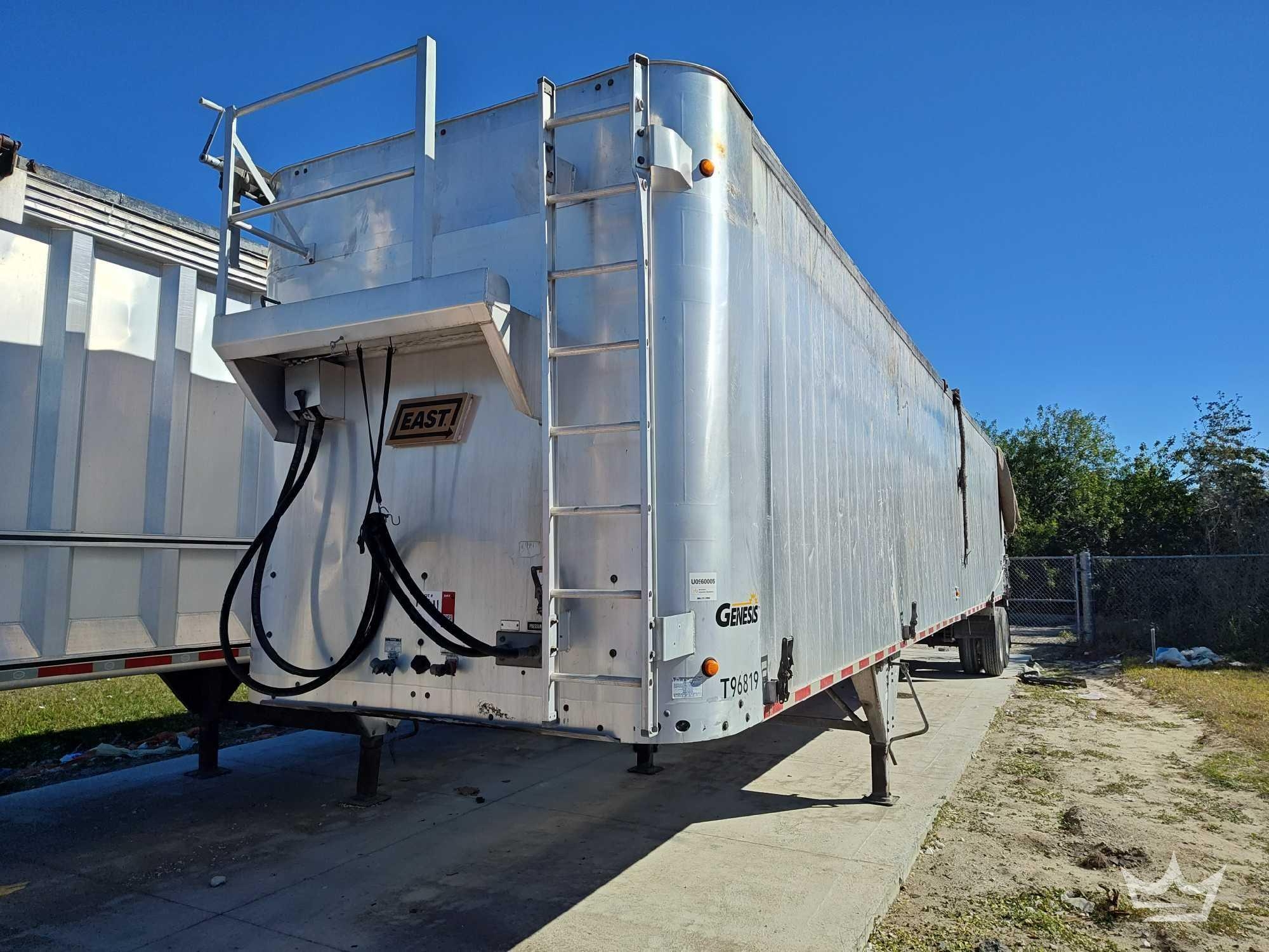 2019 East Manufacturing 48ft. T/A Walking Floor Trailer (A64556)