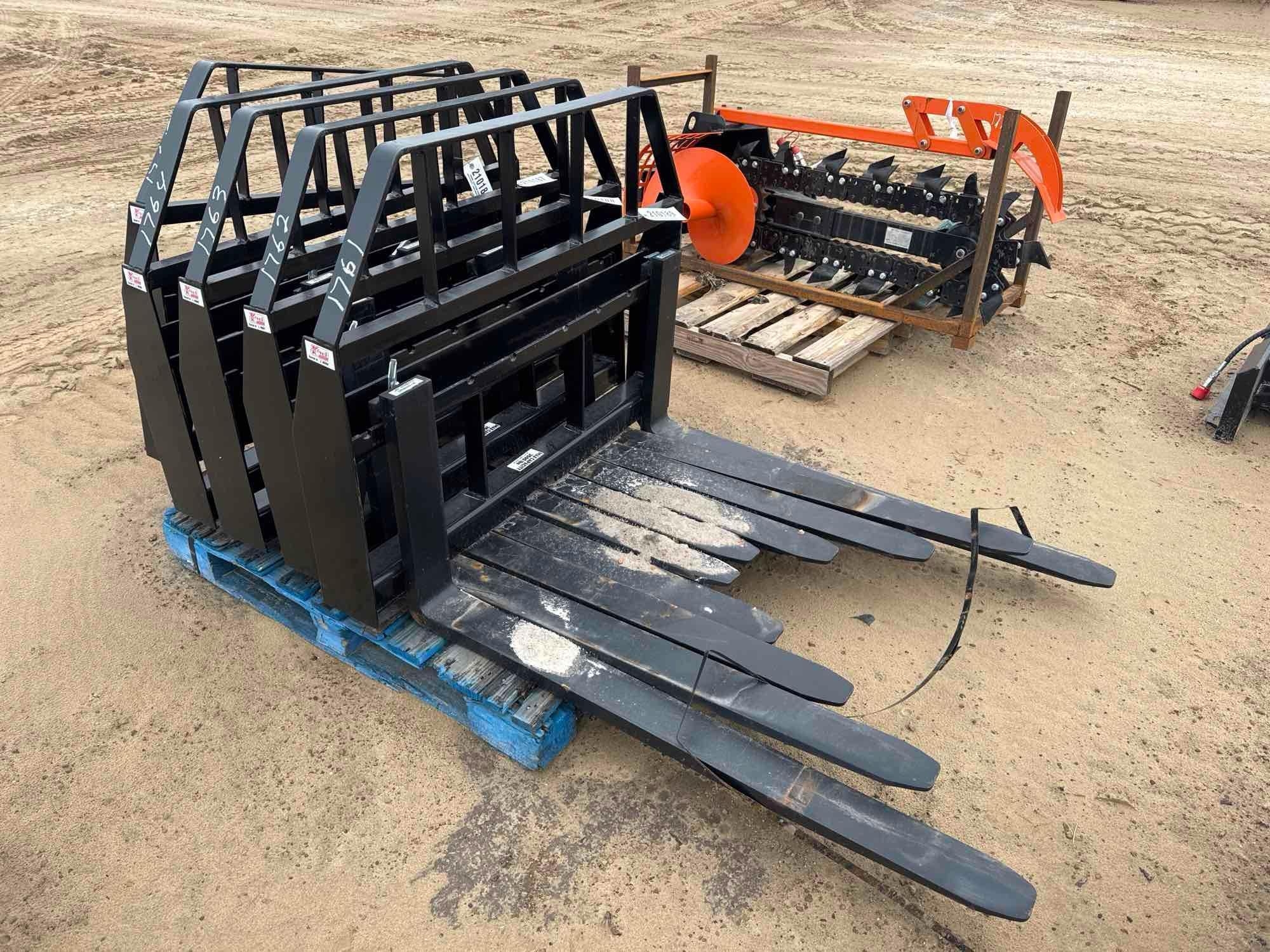 UNUSED KIVEL 48" PALLET FORKS (A62130)