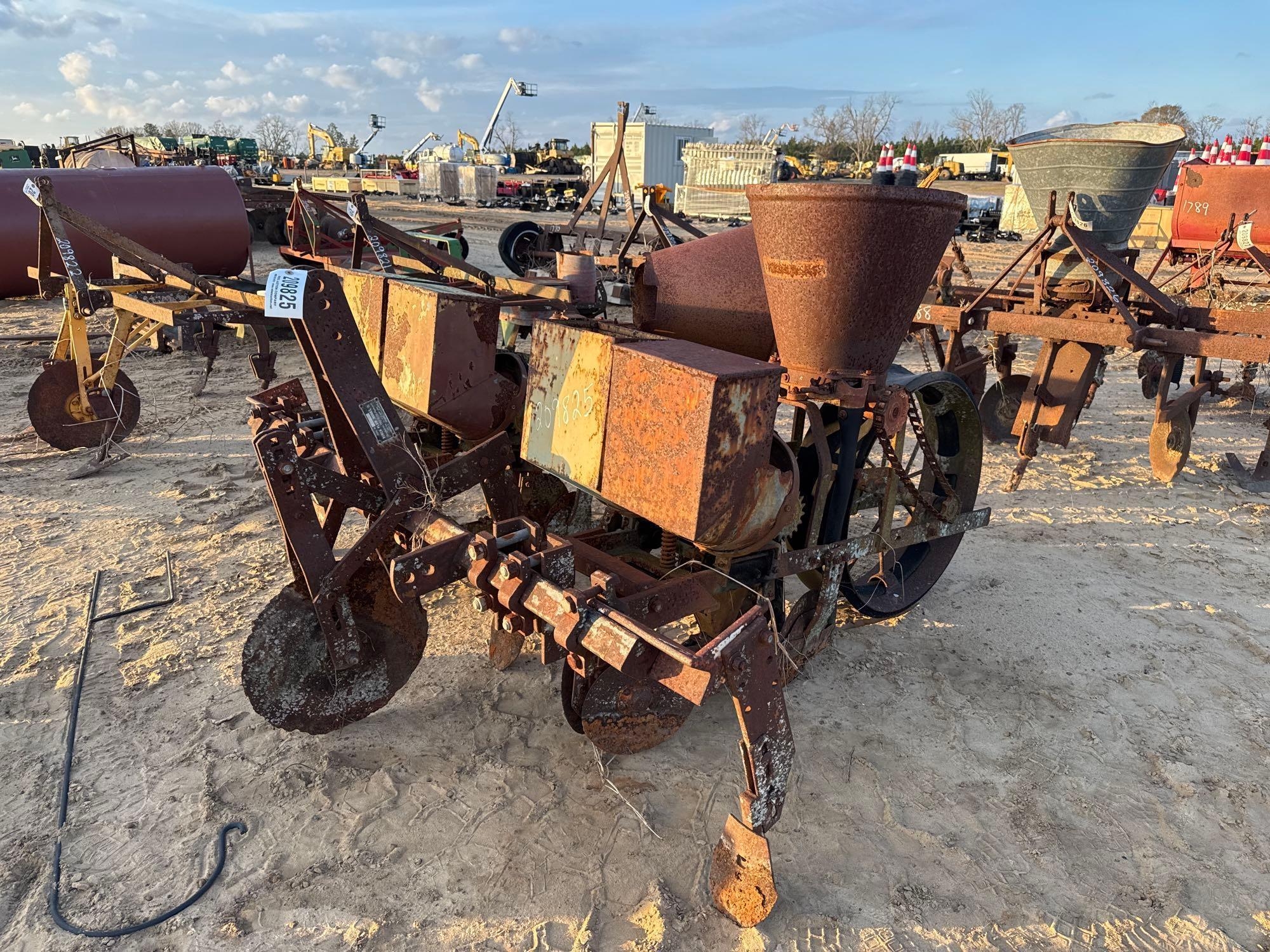 BURCH 2 ROW FERTILIZER/PLANTER (A60430)