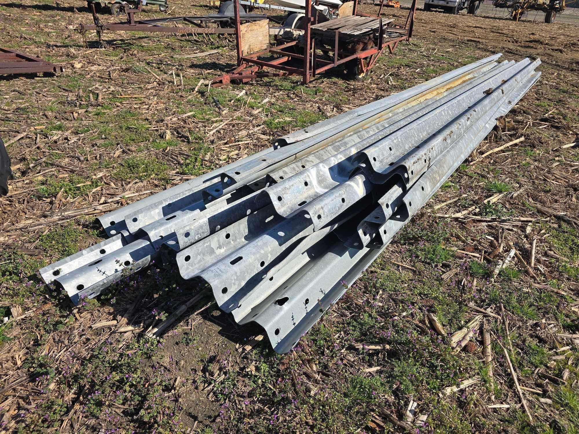 (APPROX. 25) GALVANIZED GUARD RAILS (A63291)
