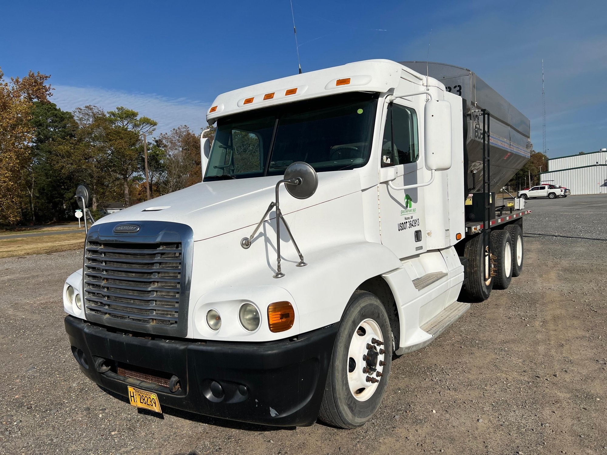 2006 Freightliner Auger Truck (A63689)
