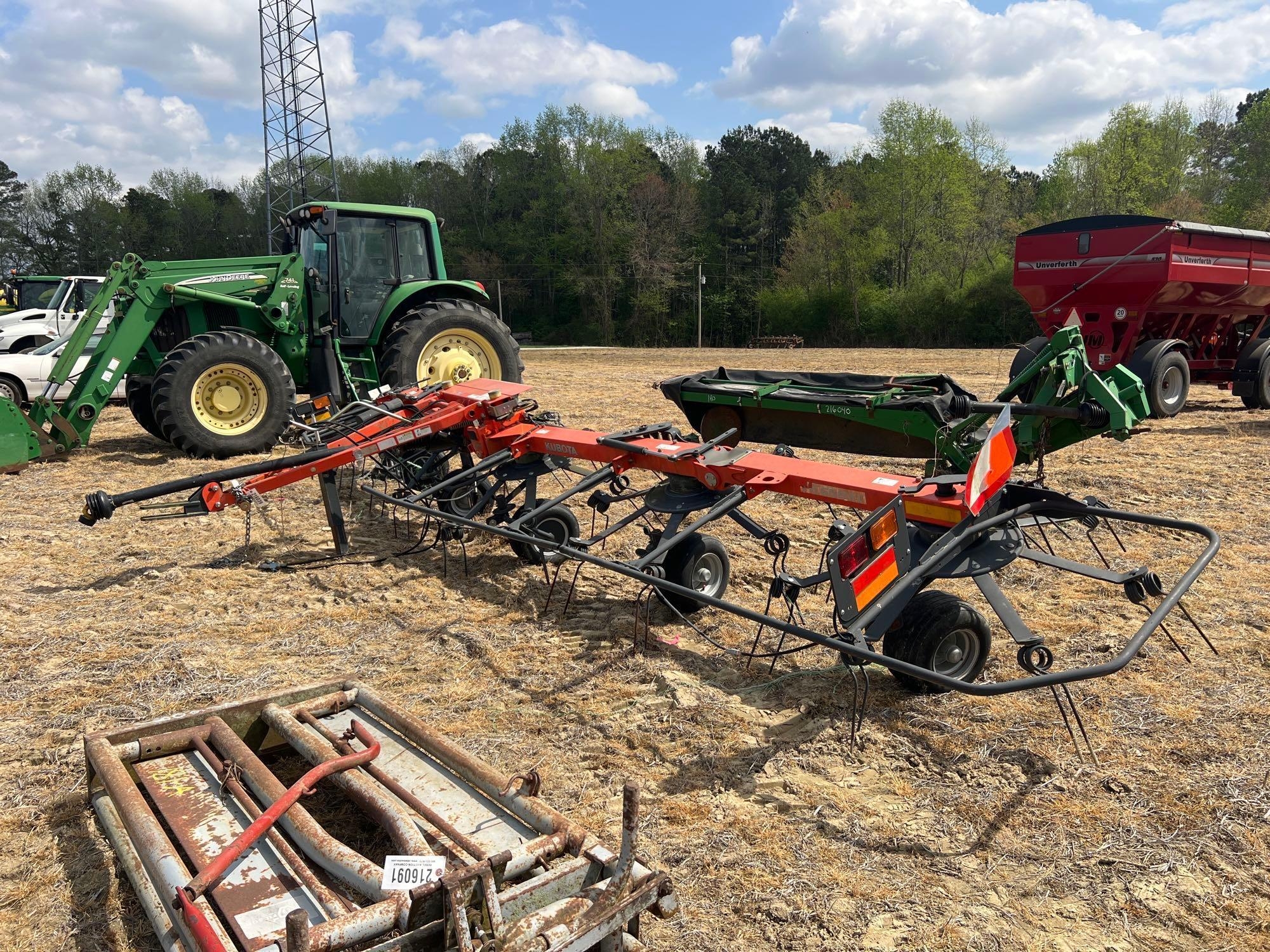 KUBOTA TE6583T - 6 BASKET HAY TEDDER (A64278)