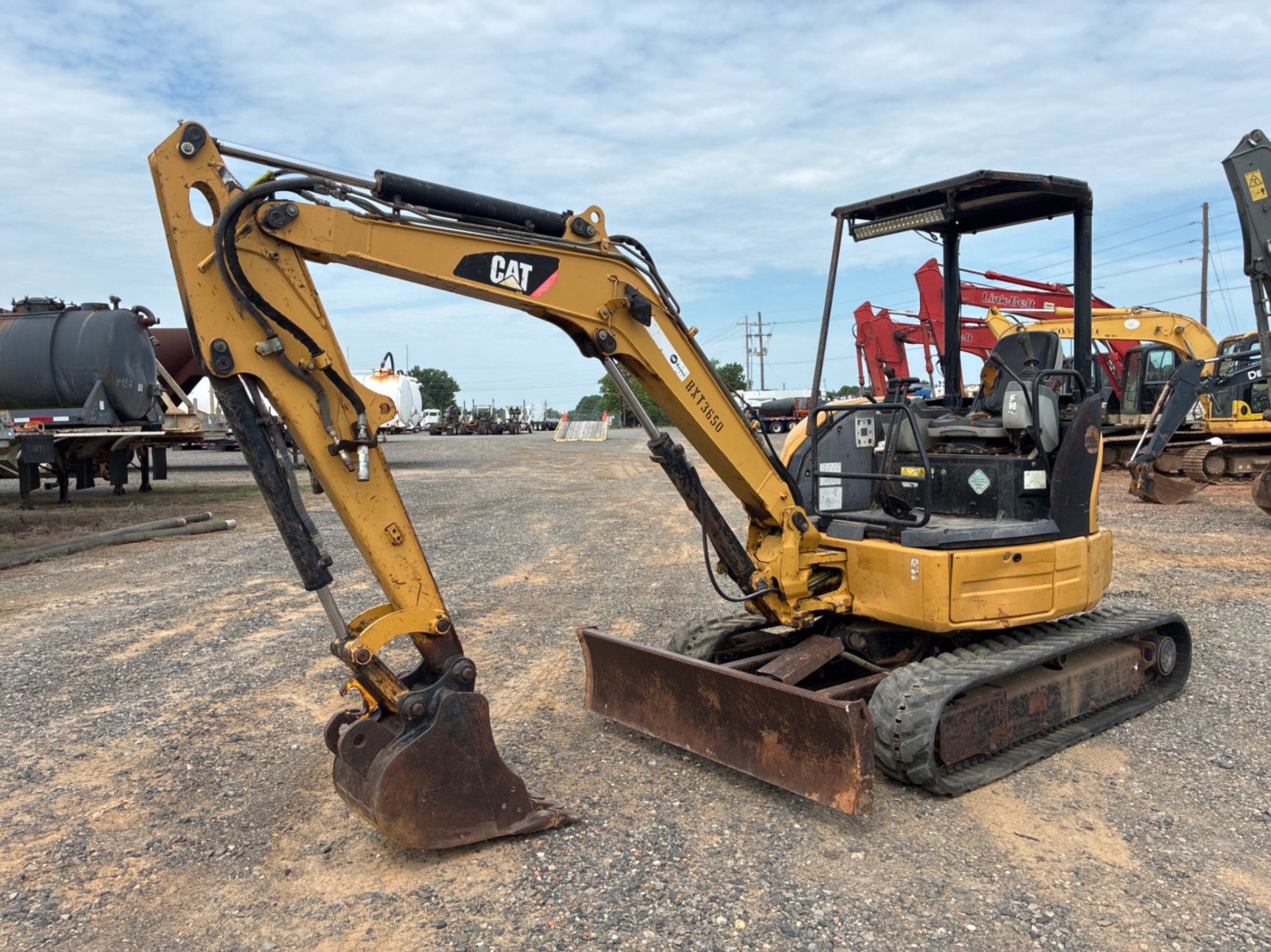 CAT MINI EXCAVATOR 303C (A50854)