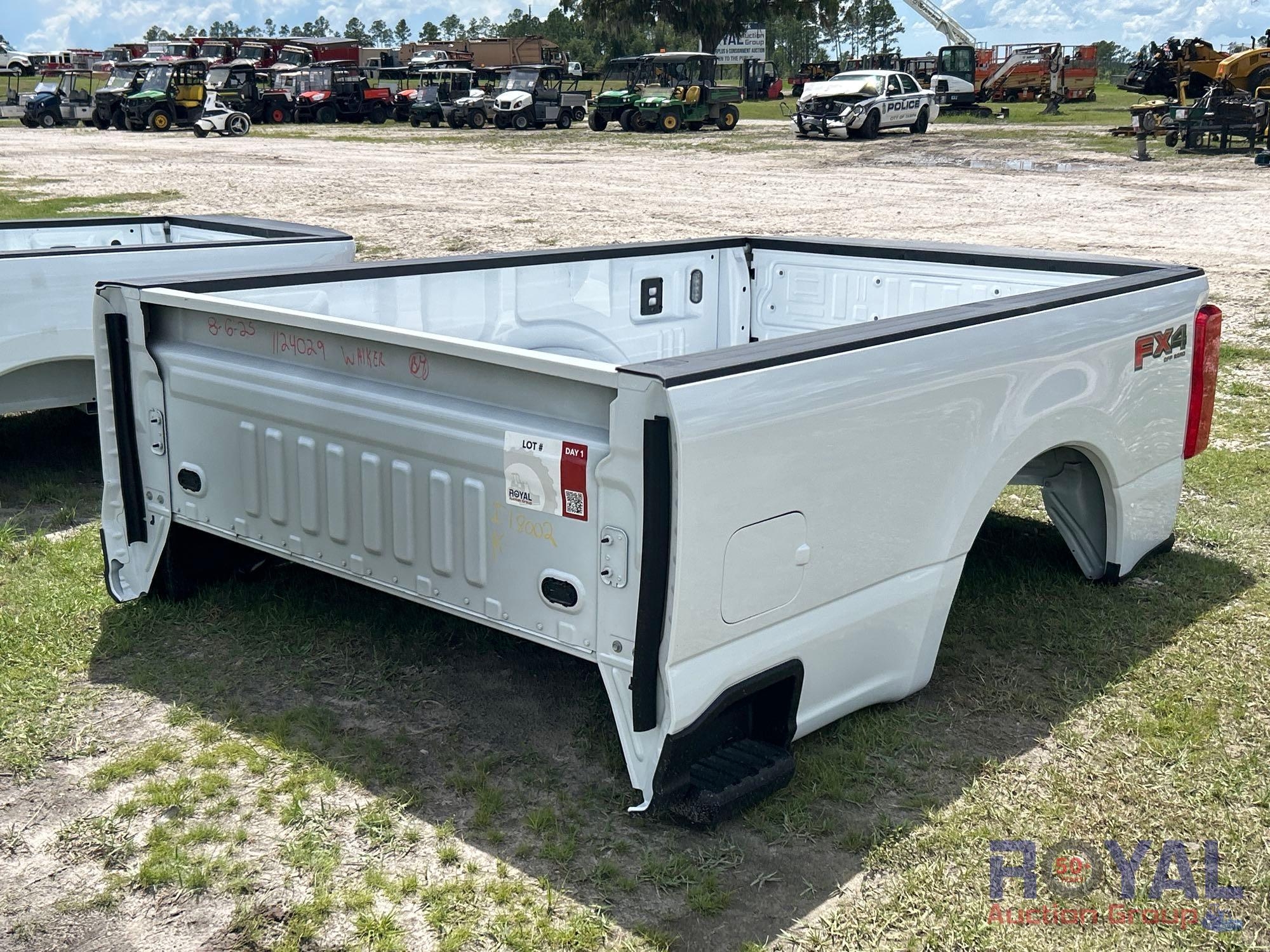 Ford Super Duty FX4 Pickup Truck Bed (A51691)