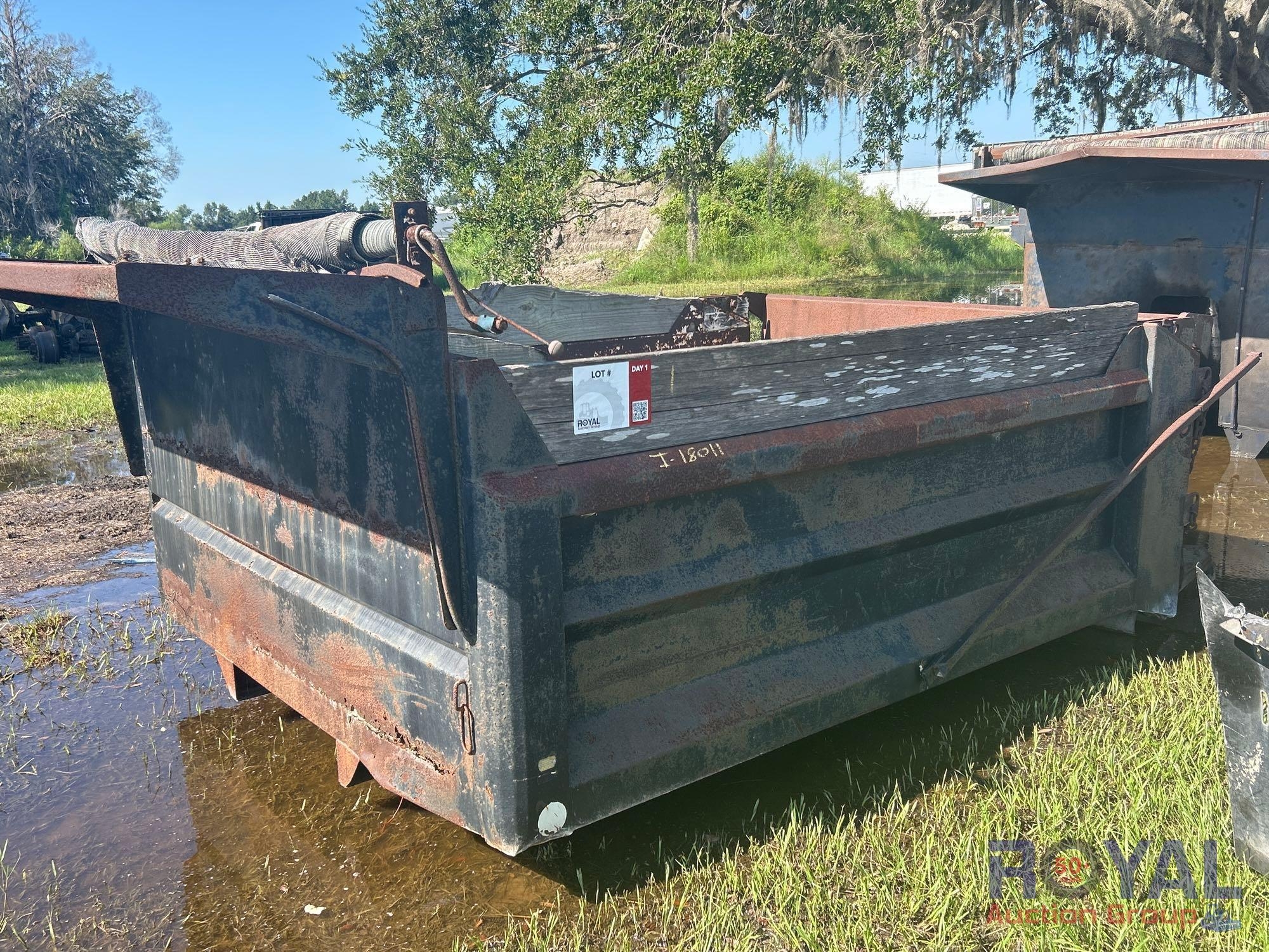 Dump Truck Box with Tarp System (A51691)