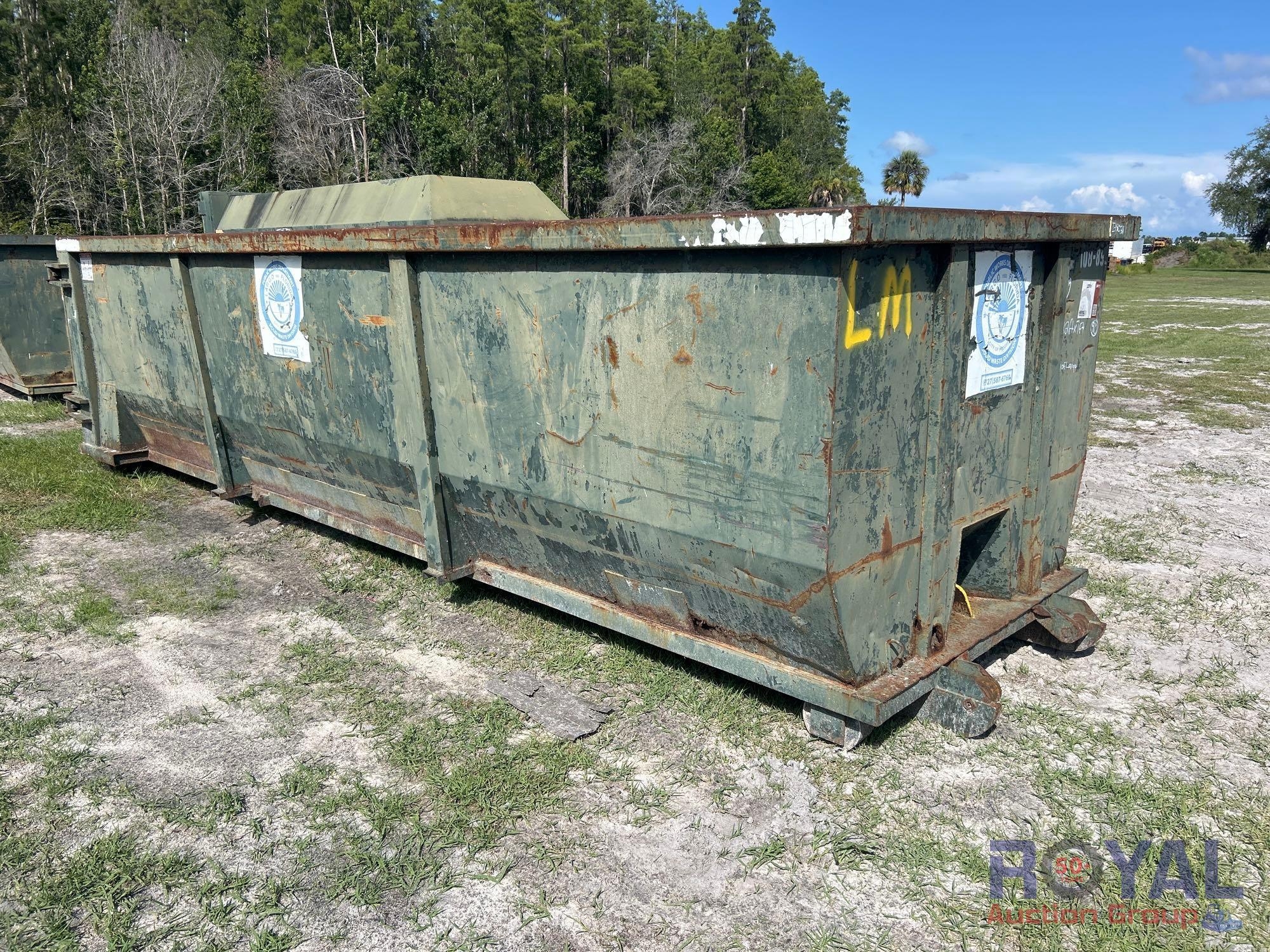 Roll-off Dumpster (A49346)