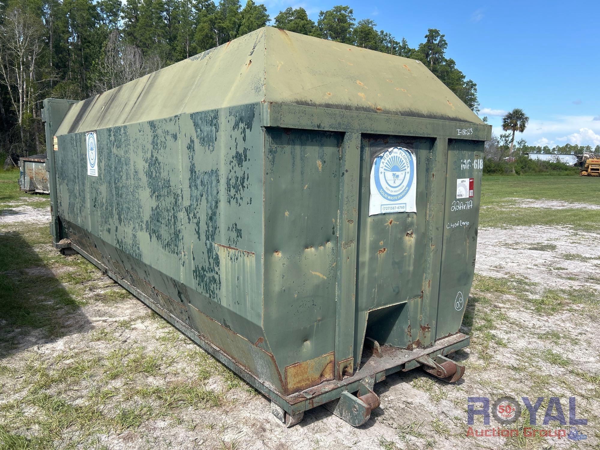Roll-off Dumpster (A49346)