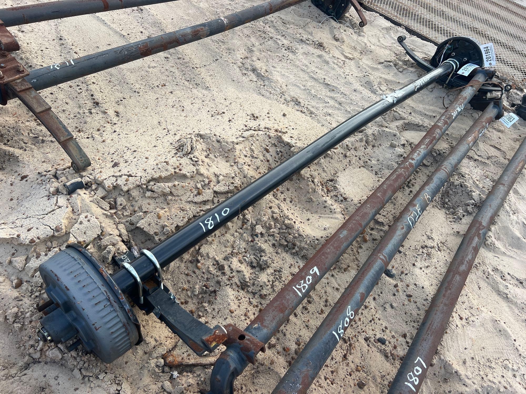 TRAILER AXLE W/ BRAKES (A54756)