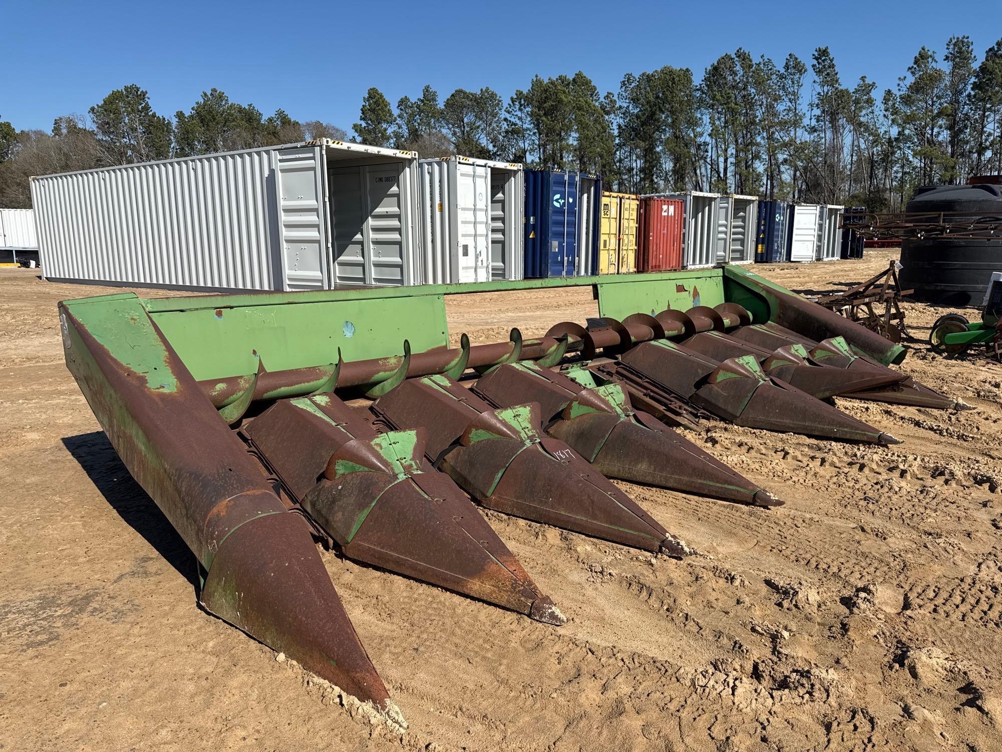 1986 JOHN DEERE 843 (8) ROW CORN HEAD (A62130)