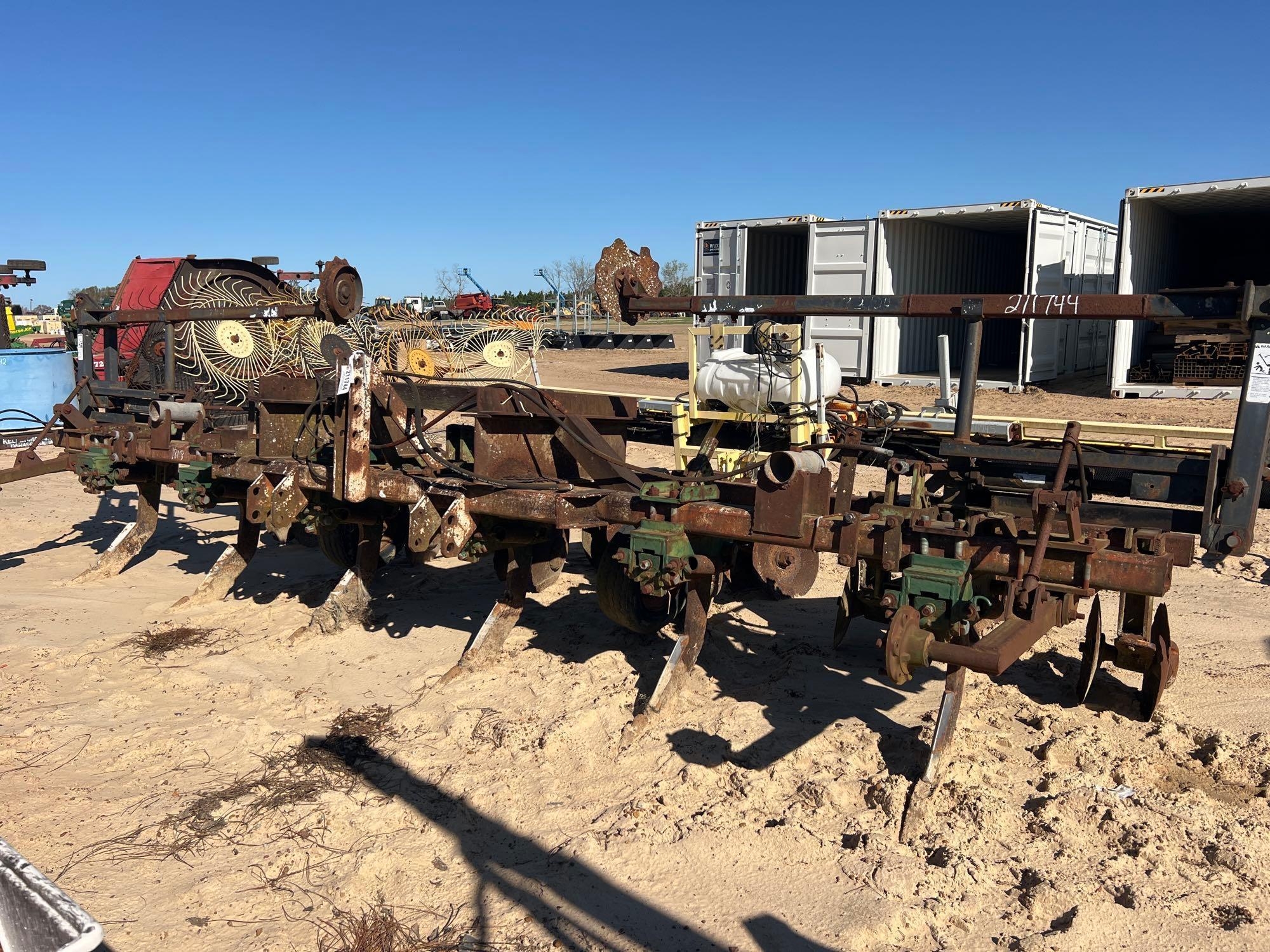 (6) SHANK RIPPER BEDDER W/AUTOMATIC SHANK TRIP (A64280)