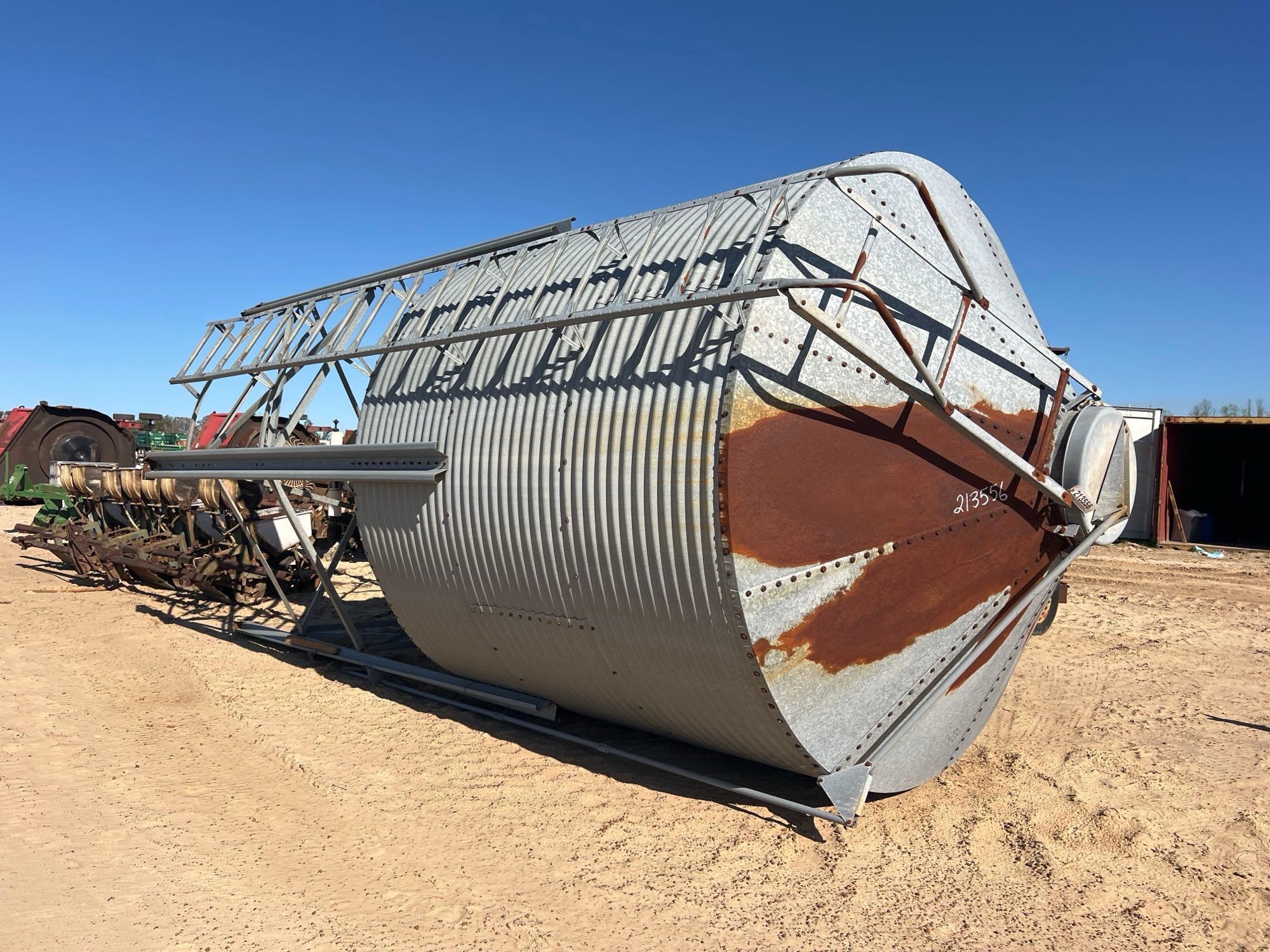 15 TON GRAIN BIN (A64280)