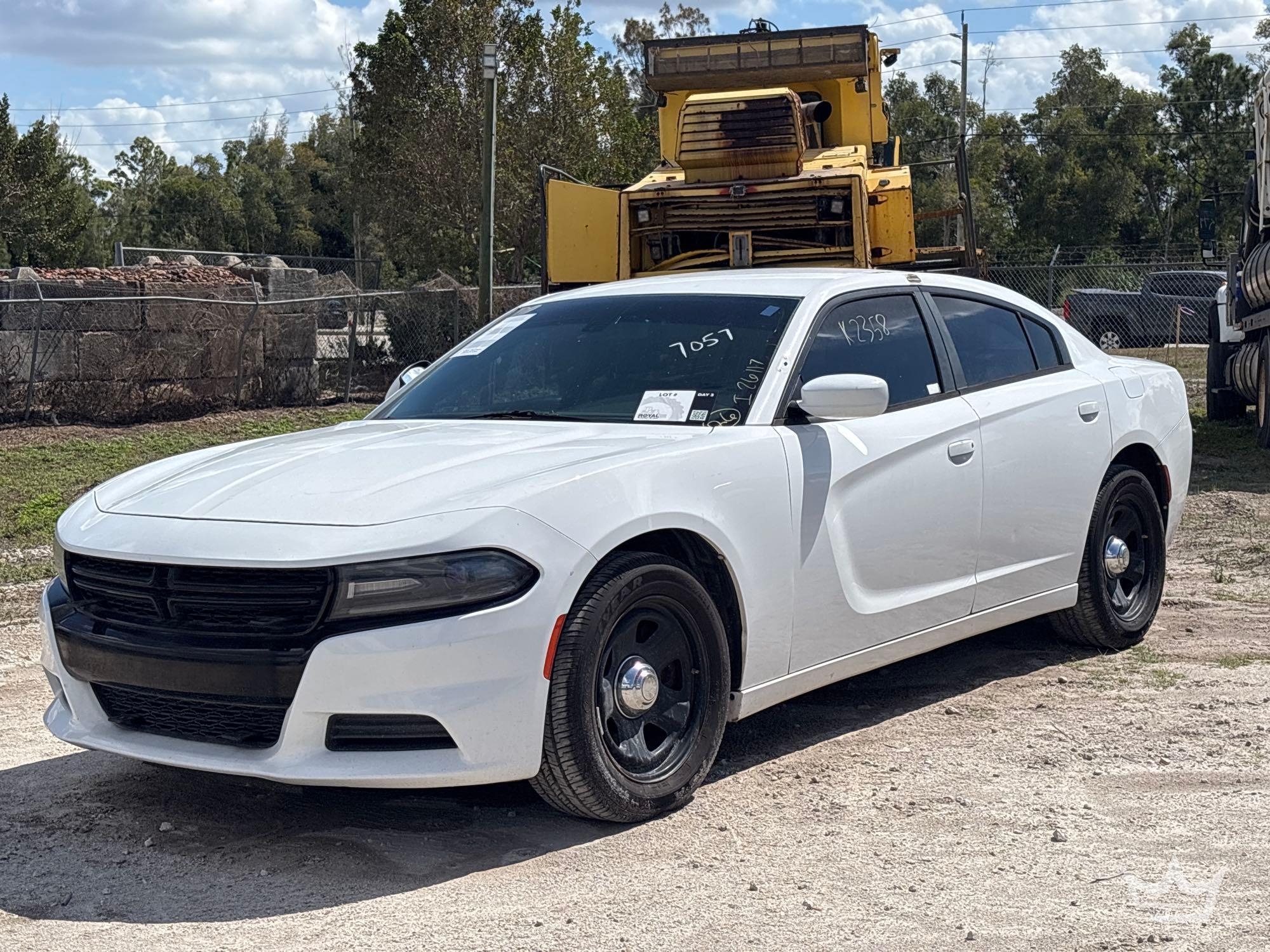 2016 Dodge Charger Sedan (A61574)